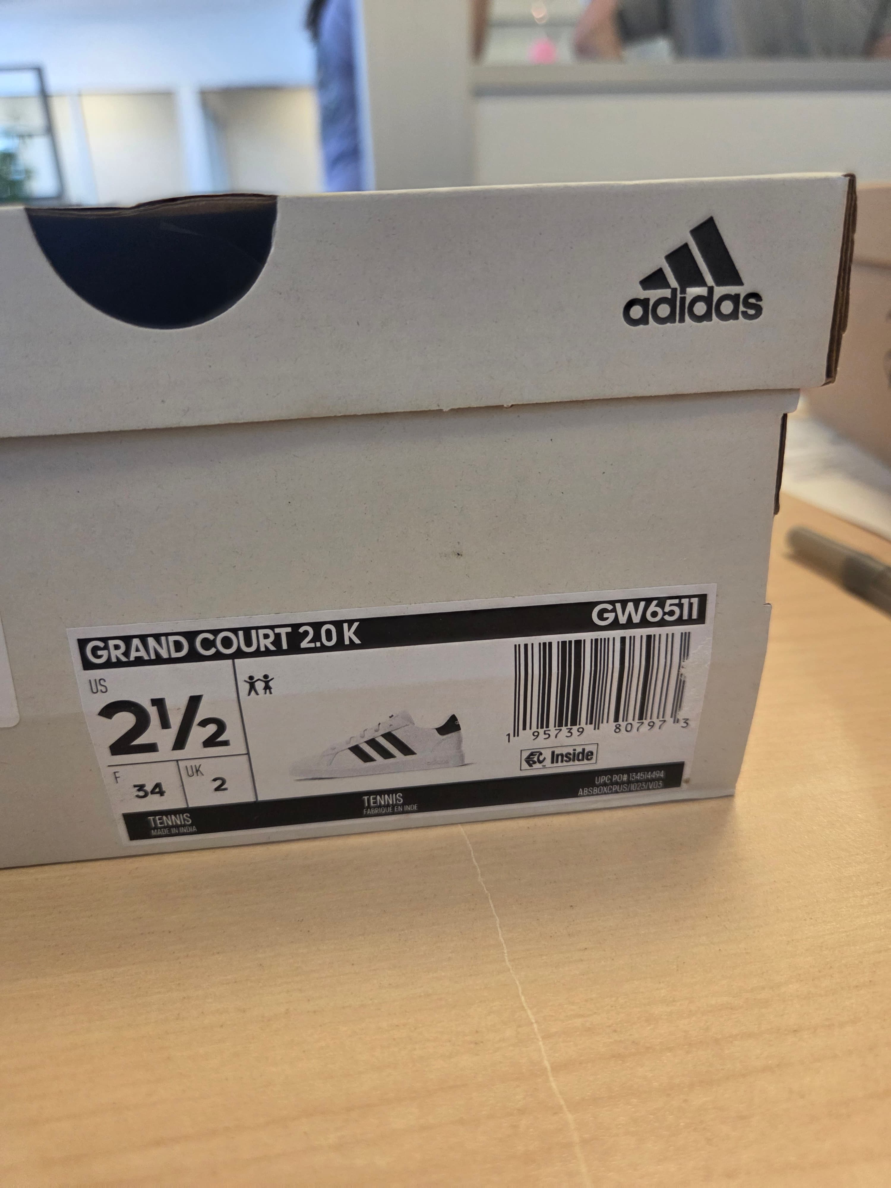 Adidas Grand Court 2.0 K Boys' Sneakers Size 2.5 - Thumbnail 3