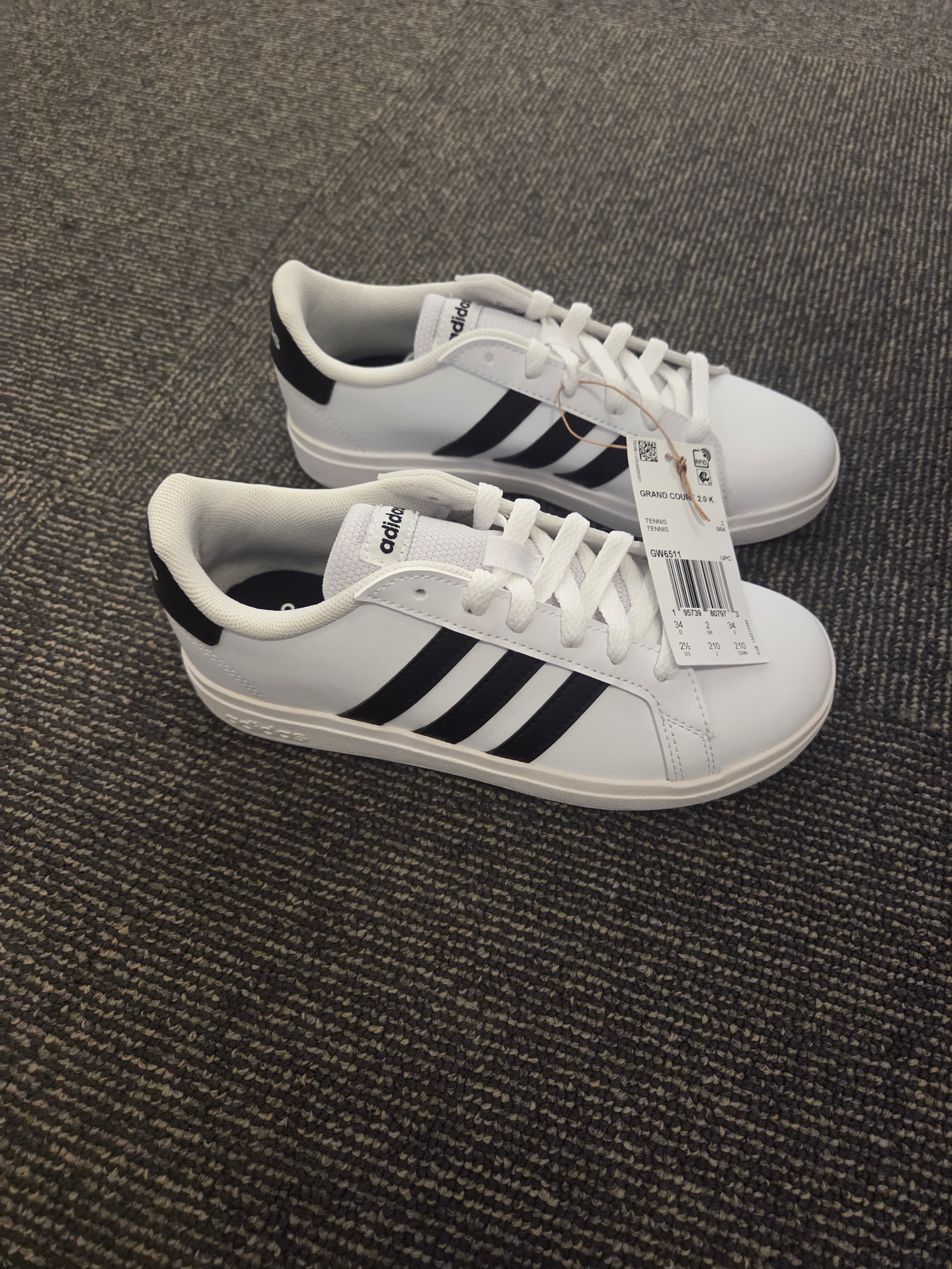 Adidas Grand Court 2.0 K Boys' Sneakers Size 2.5