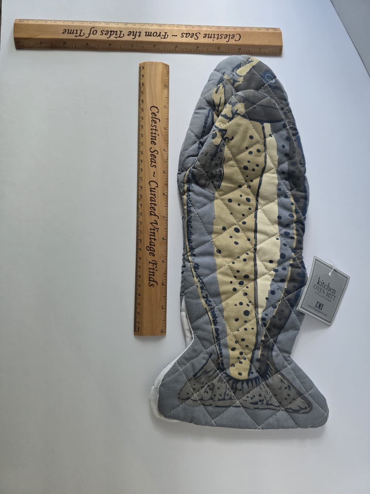 NWT DII Trout Fish Oven Mitt & Boston Warehouse Stainless Steel Corn Picks Set - Thumbnail 3
