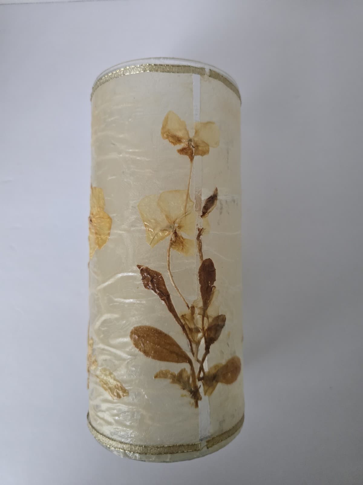 Vintage Terrain-Style Pressed Floral Stems Glass Candle Holder/Hurricane Vasea - Thumbnail 2