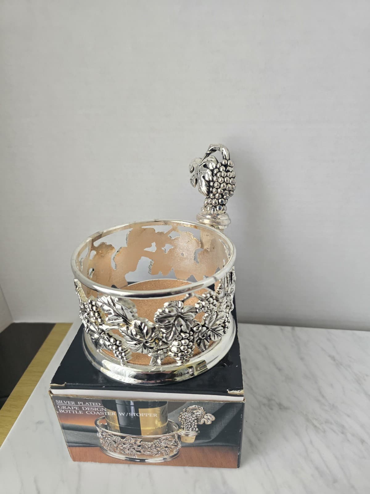 Vintage Godinger Silver Plated Wine Bottle Coaster & Stopper Set - NOS - Thumbnail 2