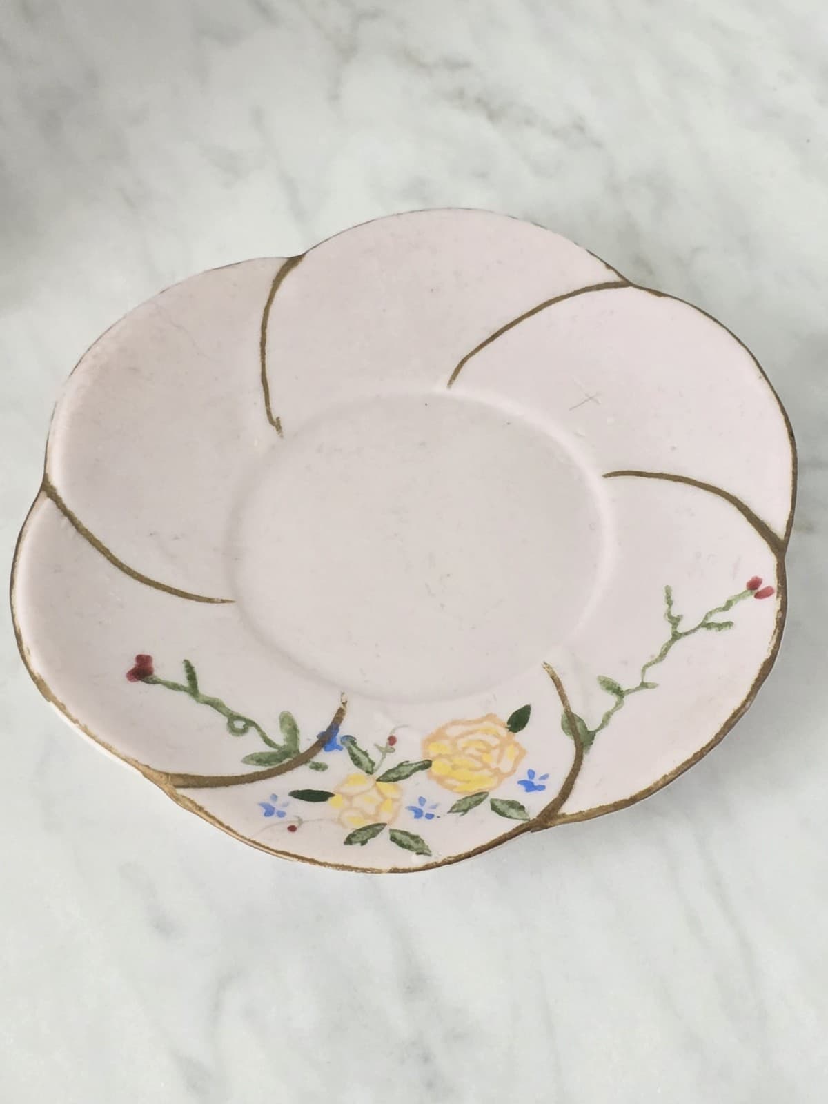 Vintage Miniature Pink Porcelain Creamer & Saucer Set with Raised Floral Details - Thumbnail 7