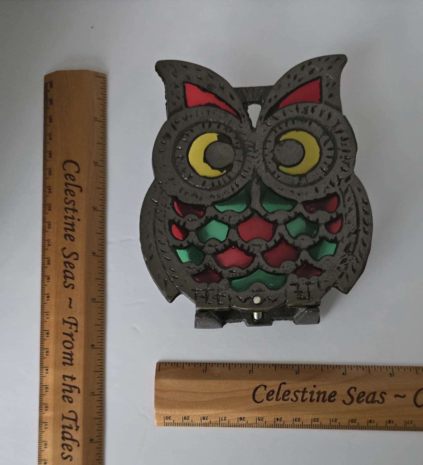 Vintage Cast Iron & Faux Stained Glass Owl Napkin Holder - 1970s MCM Kitsch - Thumbnail 6