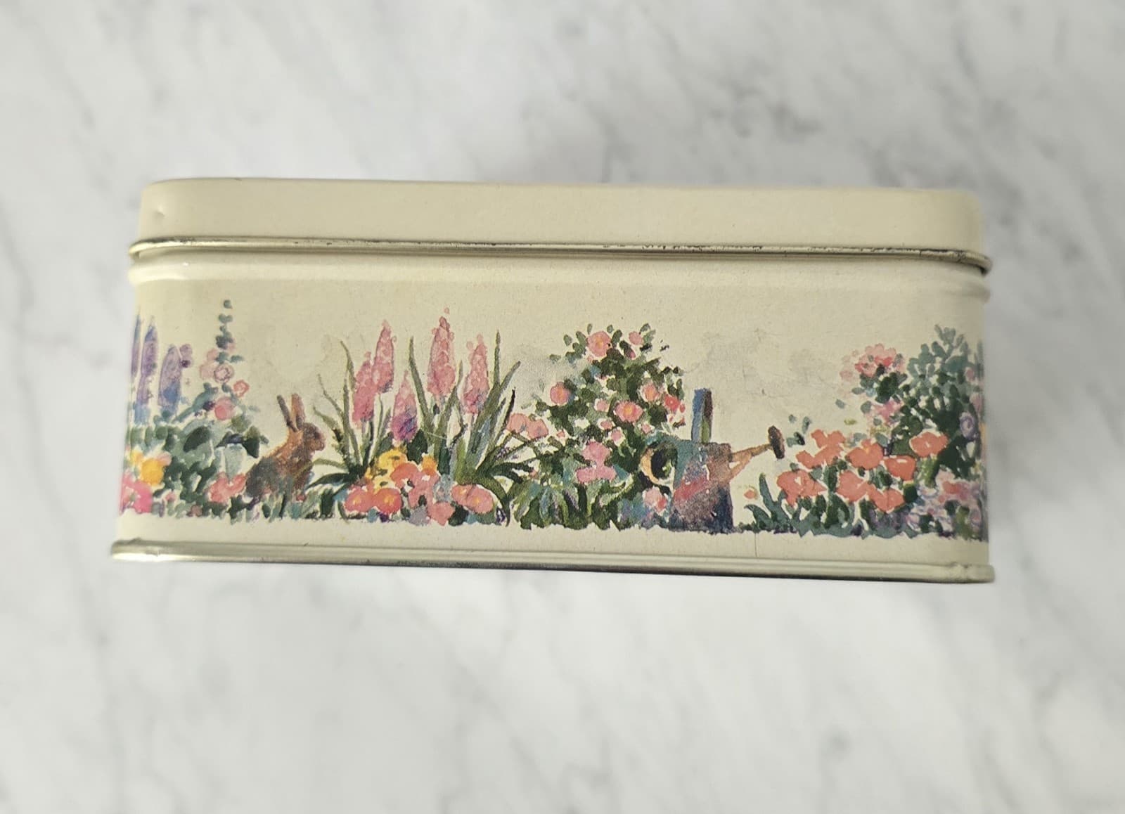 Vintage Cottage Garden Lithograph Metal Storage Tin - Thumbnail 2