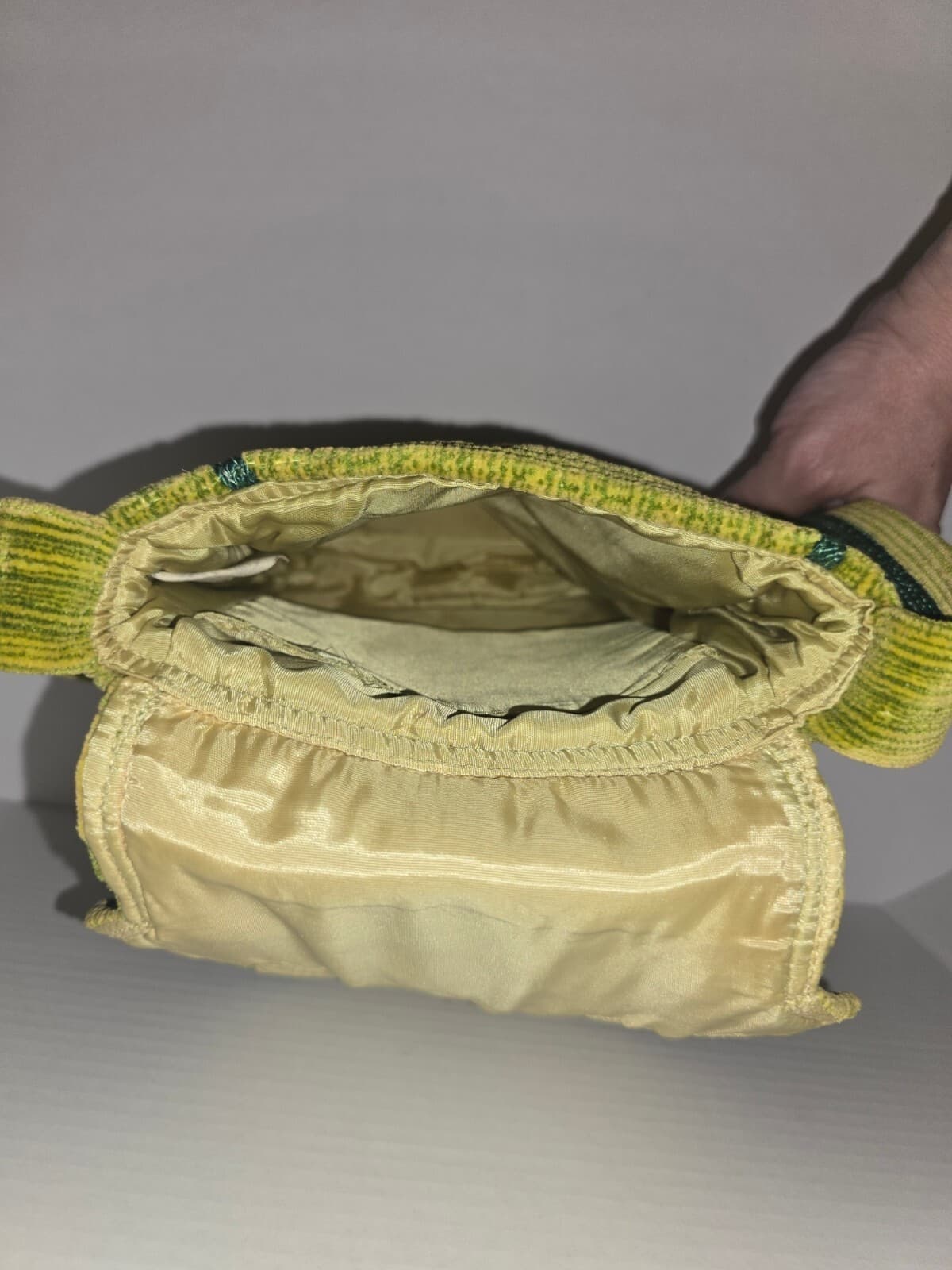 Vintage 70s Quilted Velvet Shoulder Bag Chartreuse Lime Green Soutache Trim Boho - Thumbnail 6