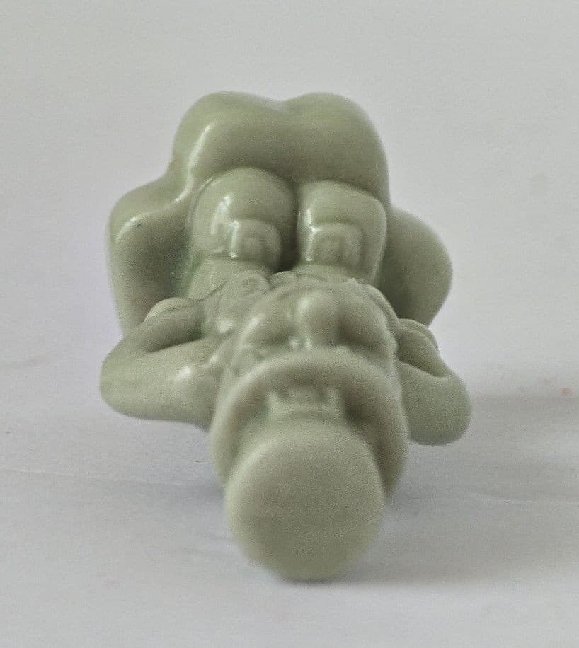 Vintage Wade Whimsies Red Rose Tea Miniature Leprechaun Calendar Series - Thumbnail 5