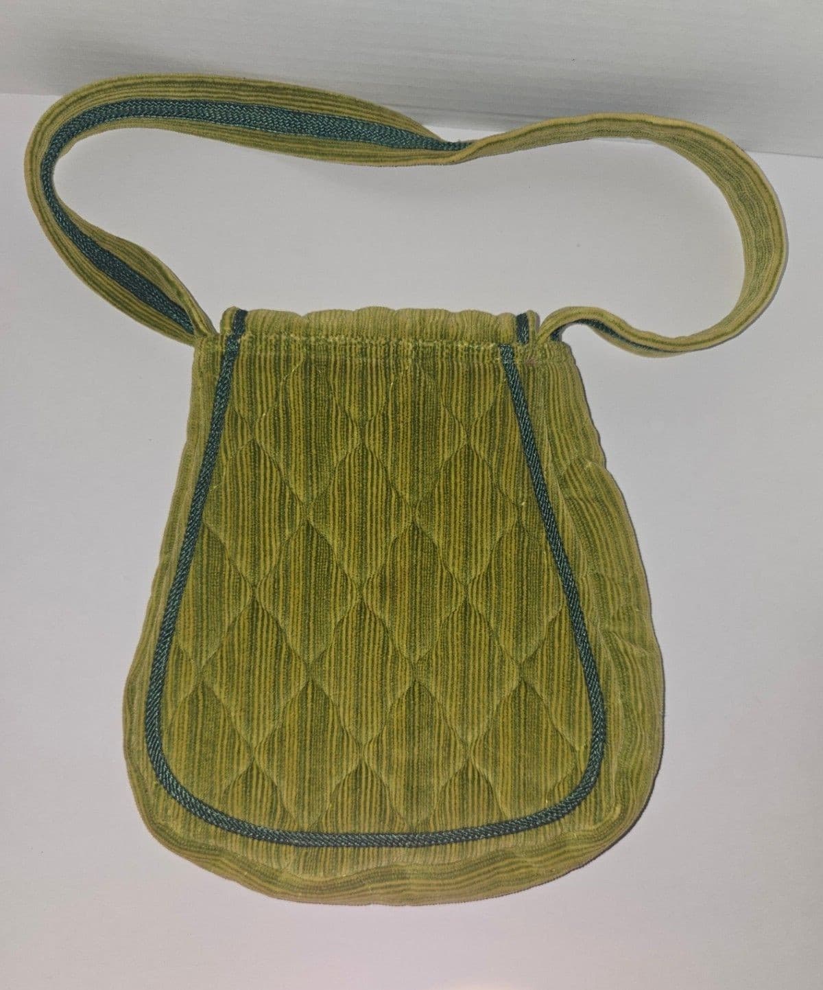 Vintage 70s Quilted Velvet Shoulder Bag Chartreuse Lime Green Soutache Trim Boho - Thumbnail 5
