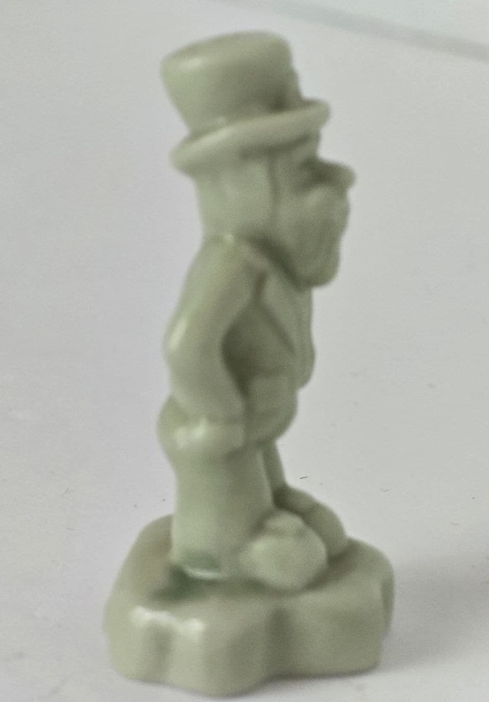 Vintage Wade Whimsies Red Rose Tea Miniature Leprechaun Calendar Series - Thumbnail 4