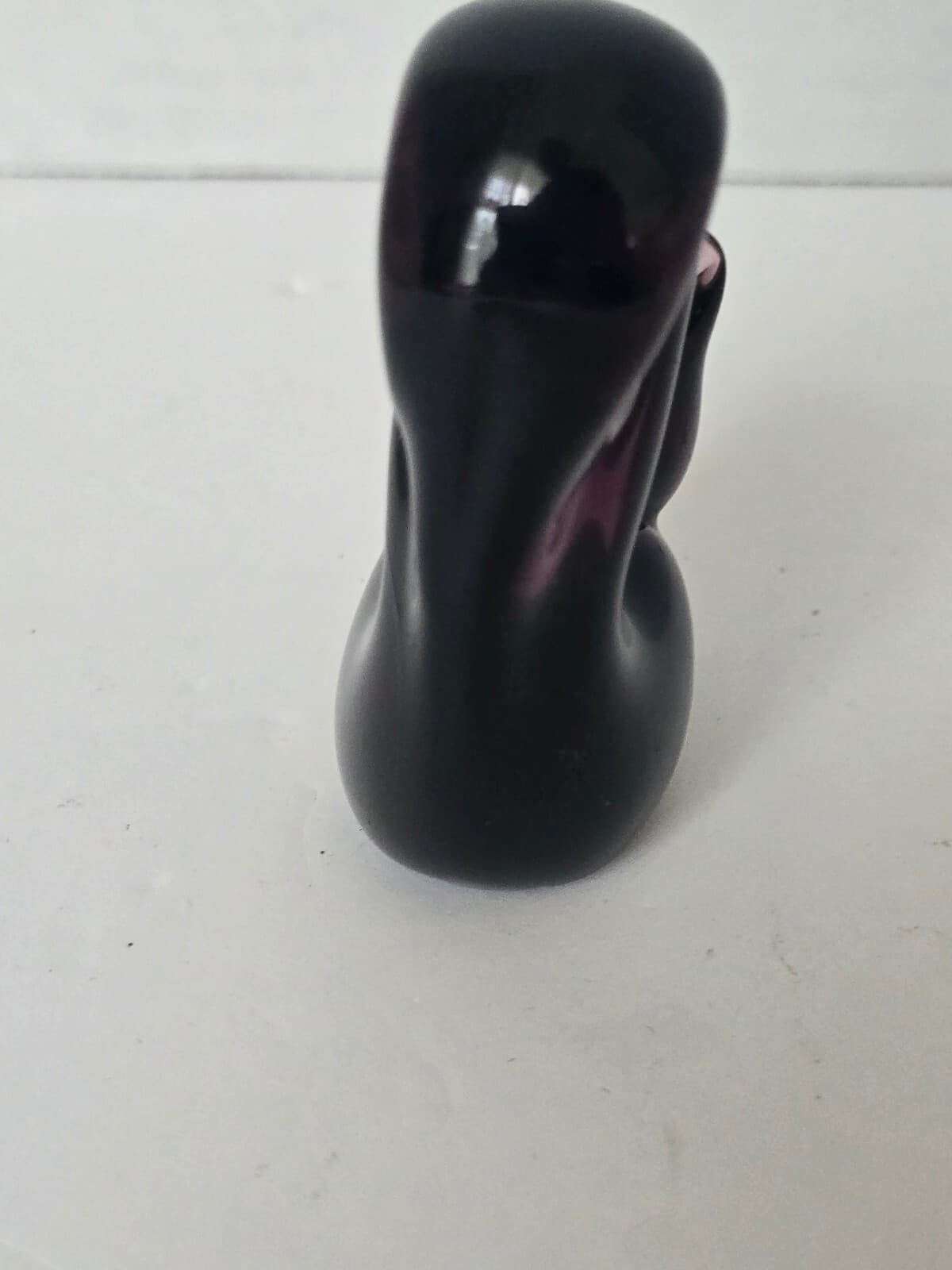 Vintage Amethyst Purple Glass Squirrel Figurine - Mid-Century Art Glass Woodland - Thumbnail 3