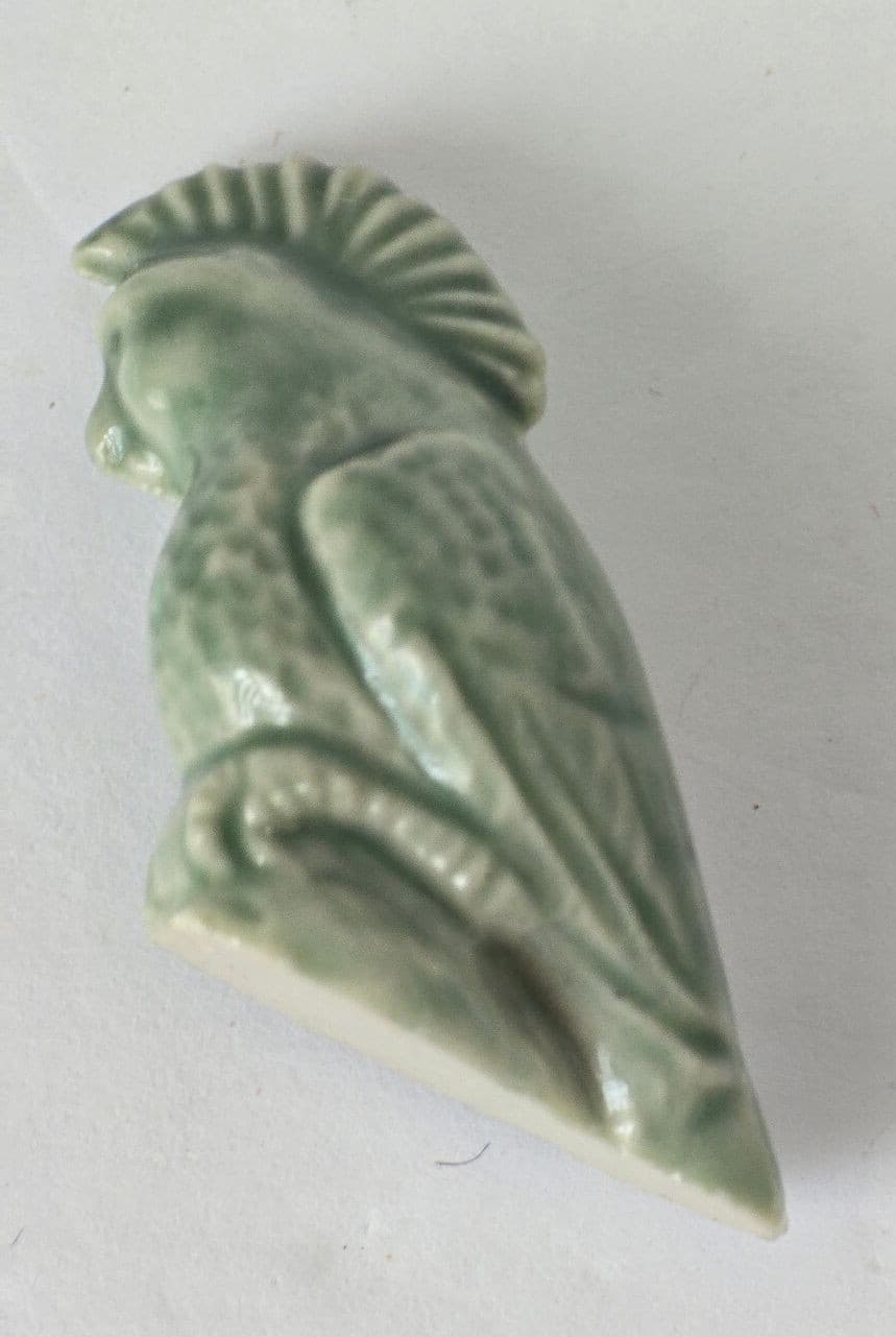 Vintage Wade Whimsies Cockatoo Figurine Red Rose Tea US Series 2 Green Ceramic - Thumbnail 2