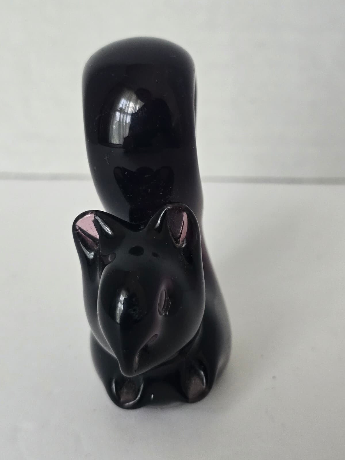 Vintage Amethyst Purple Glass Squirrel Figurine - Mid-Century Art Glass Woodland - Thumbnail 4