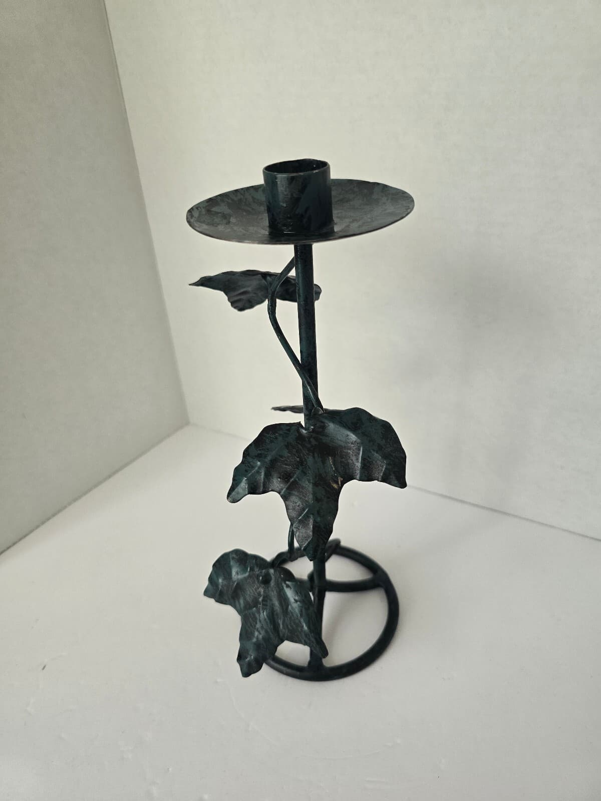 Vintage Style Black/Dark Green Metal Candle Holder with Leaf Design - Thumbnail 3