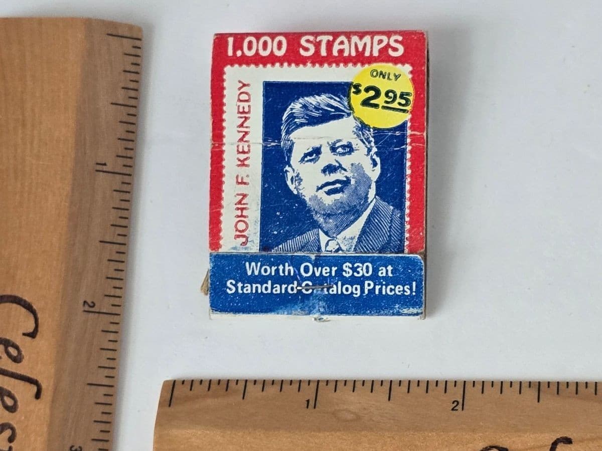 Vintage John F. Kennedy 1,000 Worldwide Stamps Matchbook - Thumbnail 4