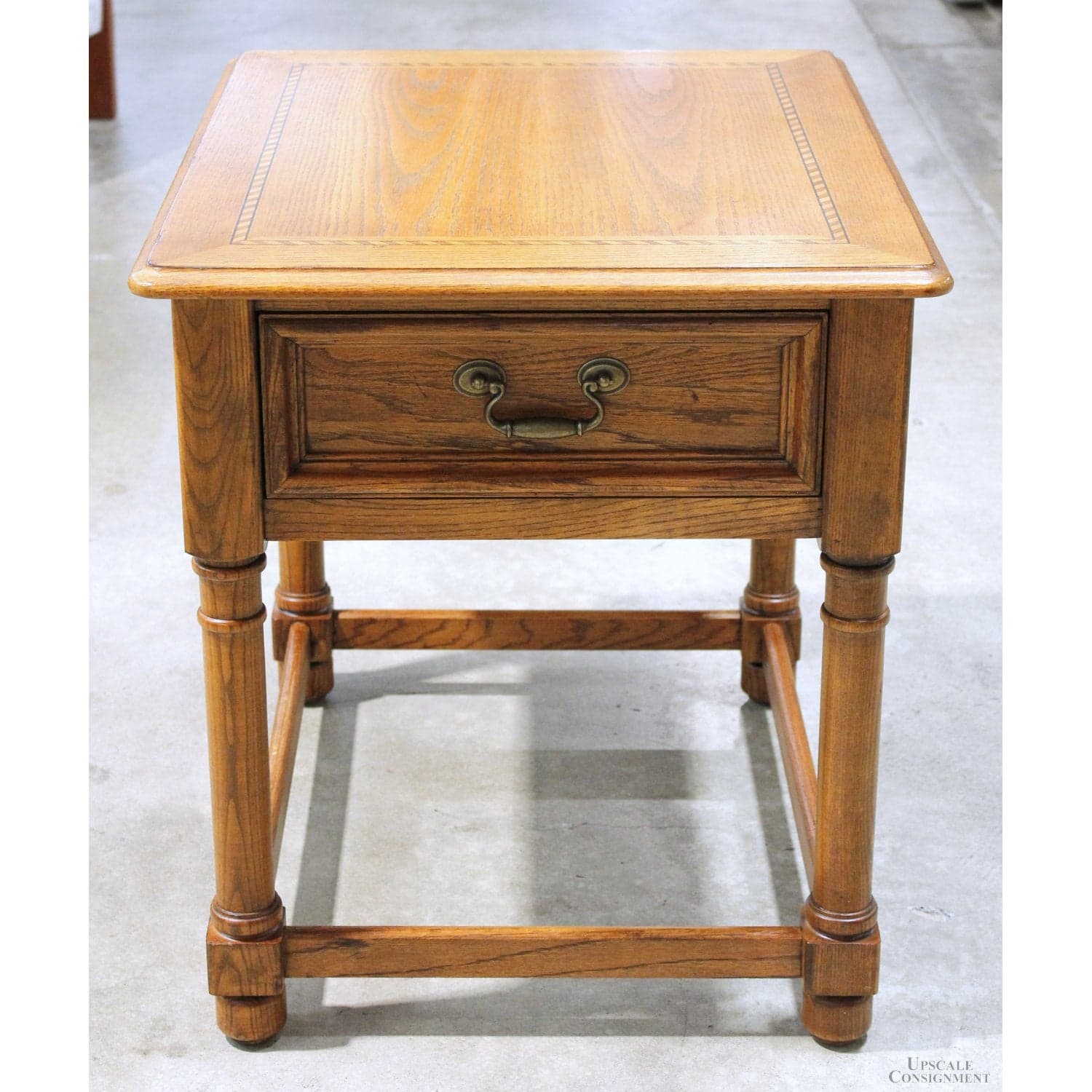 Hammary Inlay End Table w/Drawer - Thumbnail 3