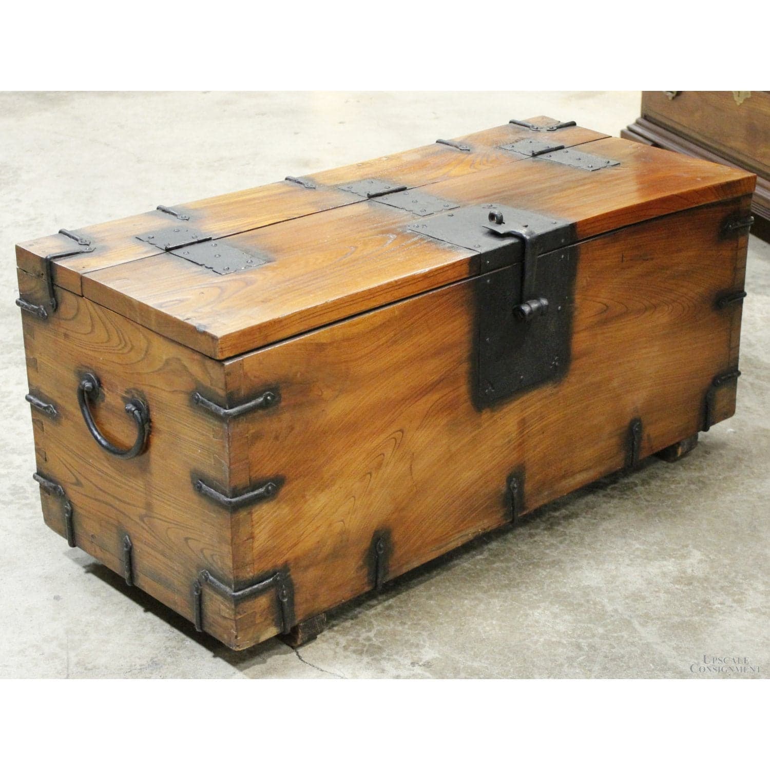 Rustic Mahogany & Iron Blanket Chest - Thumbnail 3