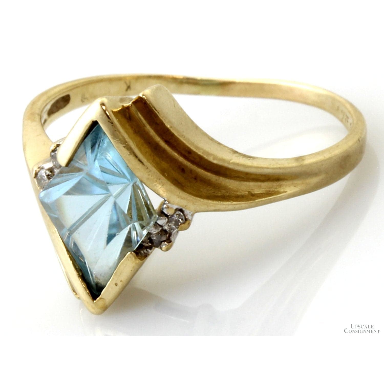 Vintage Love Story 14K Gold Fantasy-Cut Natural Aquamarine & Diamond Ring - Size 8.75 - Thumbnail 2