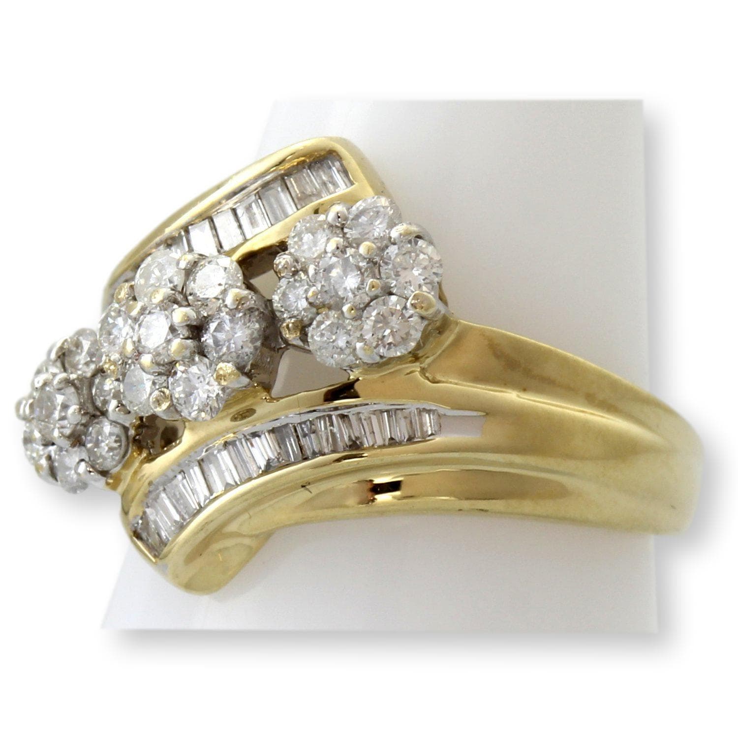 Renaissance Jewelry JWBR 10K Gold Diamond Cluster Ring | Vintage Floral Diamond Estate Ring - Size 7 - Thumbnail 2