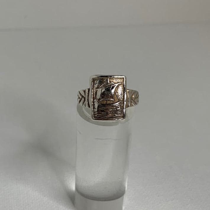 Vintage Sterling Silver Sailing Ship Signet Ring | W.B.S. | Size 6 - Thumbnail 5
