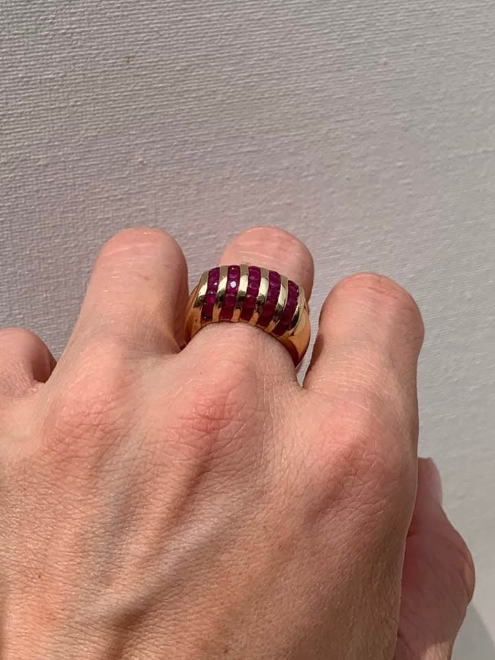 Vintage 10K Gold Natural Ruby Statement Ring | 6.86g | Size 7 - Thumbnail 2