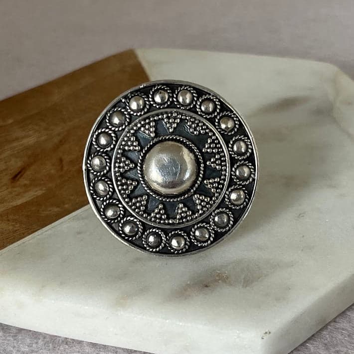 Vintage Silver Shield Ring from Paris, France - Thumbnail 2