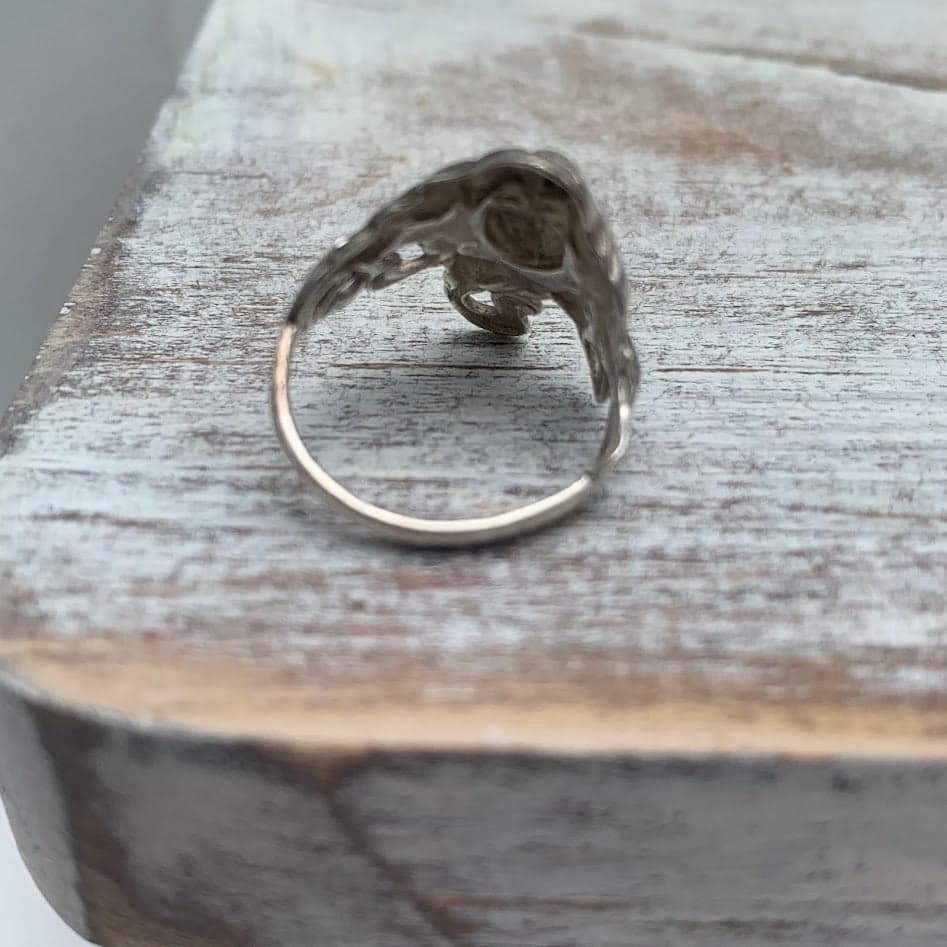 Vintage Sterling Silver Art Nouveau Maiden Ring | Size 6 - Thumbnail 2