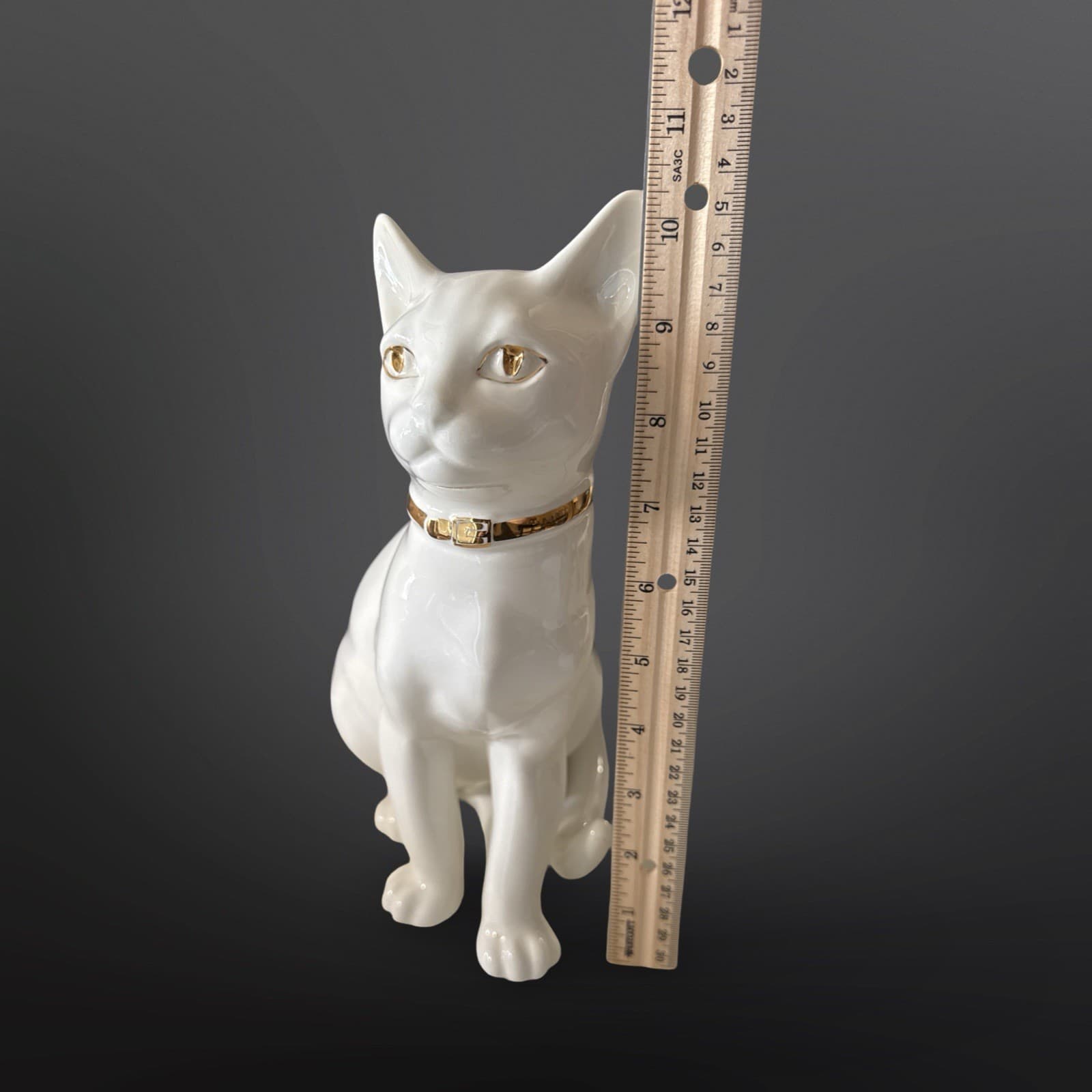 Vintage Lladro Hispania Daisa Porcelain Cat White with Gold 1984 10.25” H - Thumbnail 9