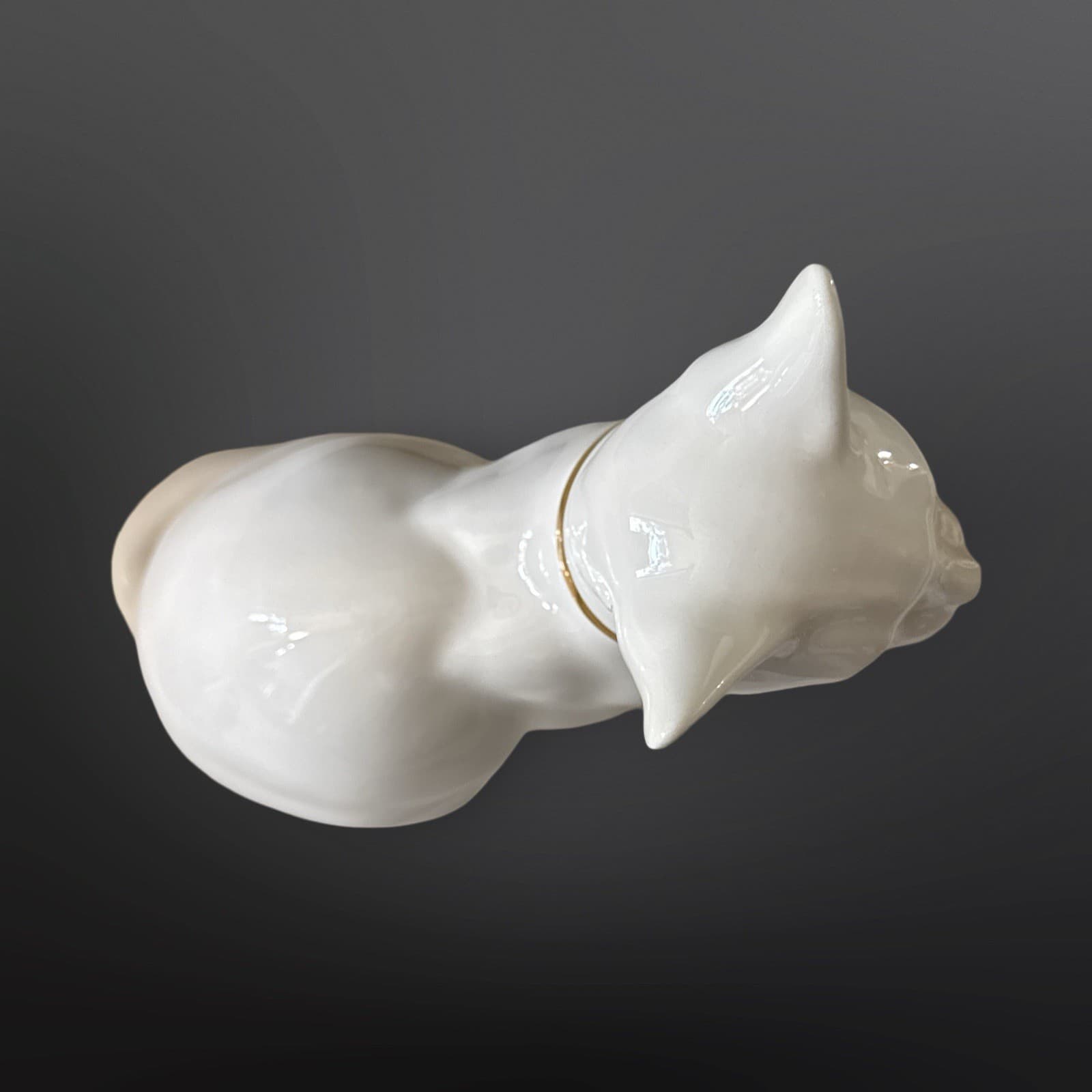 Vintage Lladro Hispania Daisa Porcelain Cat White with Gold 1984 10.25” H - Thumbnail 5