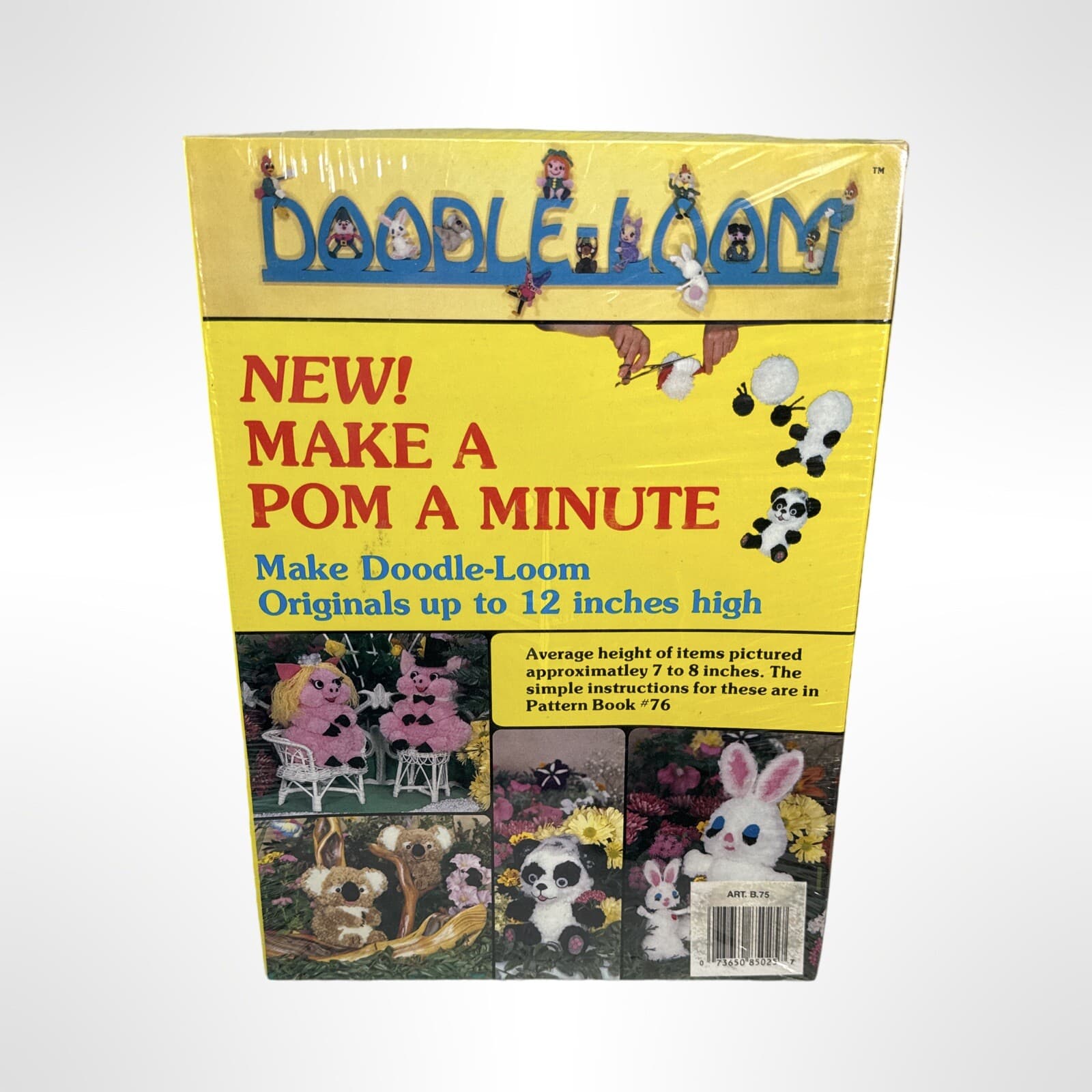 Vintage Doodle Loom Pompon Makers Kit NIP Includes 3 Tools & 24 Pg Pattern Book - Thumbnail 2