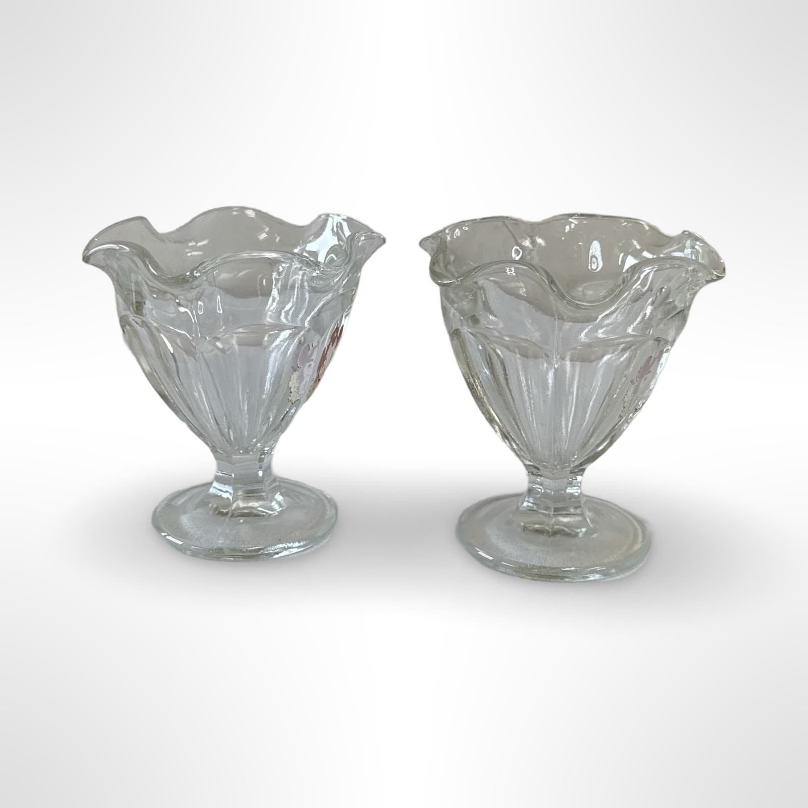 Borden’s Elsie The Cow Ice Cream Sundae Glass Cups Pair Vintage EUC, No issues - Thumbnail 4