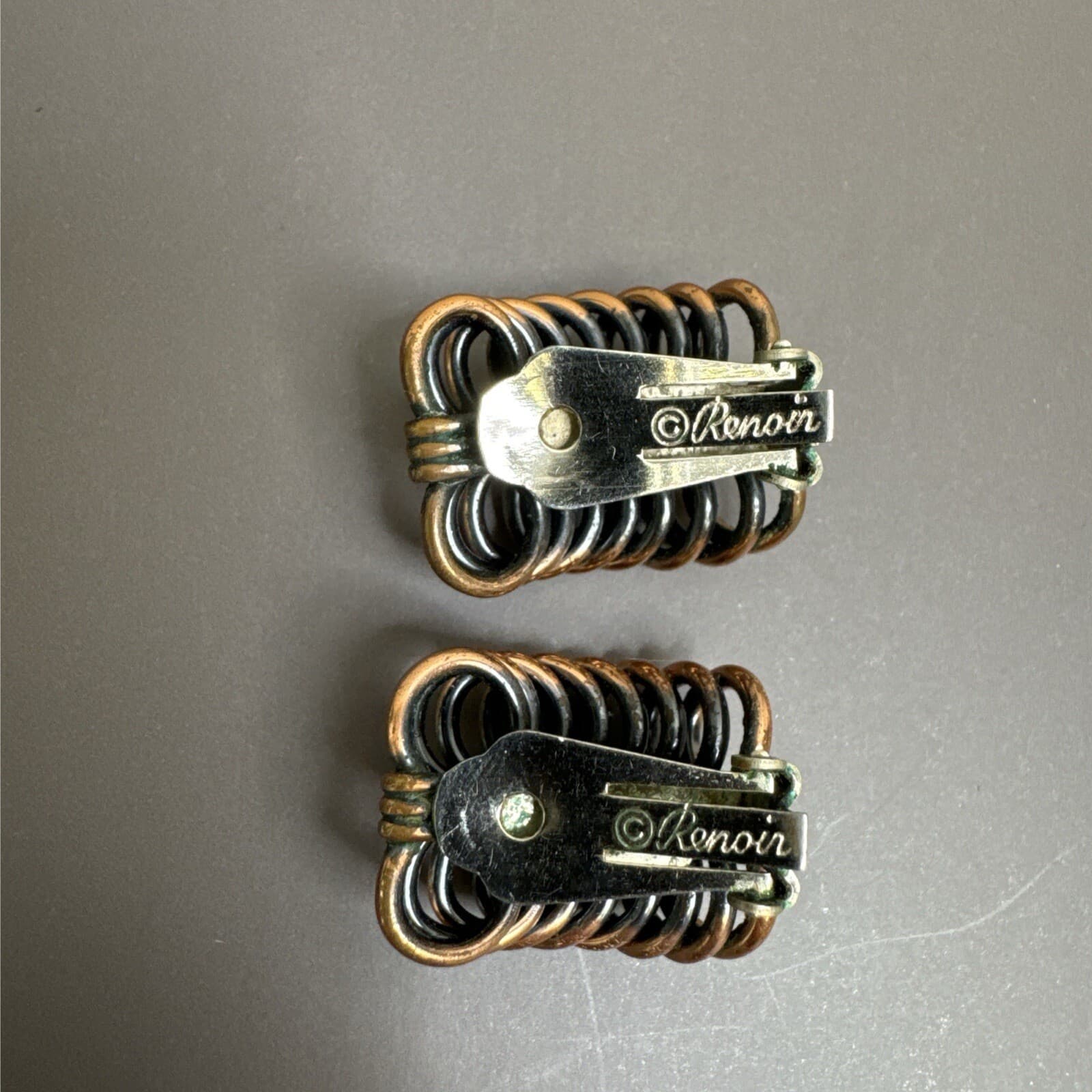 Vintage 1950's Renoir Copper Double Coil Clip On Earrings 1" X 3/4" 20 gm - Thumbnail 2
