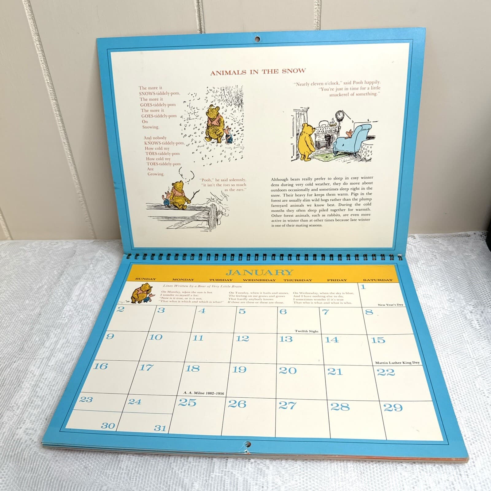 RARE Vintage LEAP YEAR 1972 Winnie-The-Pooh’s Calendar Book - Thumbnail 4