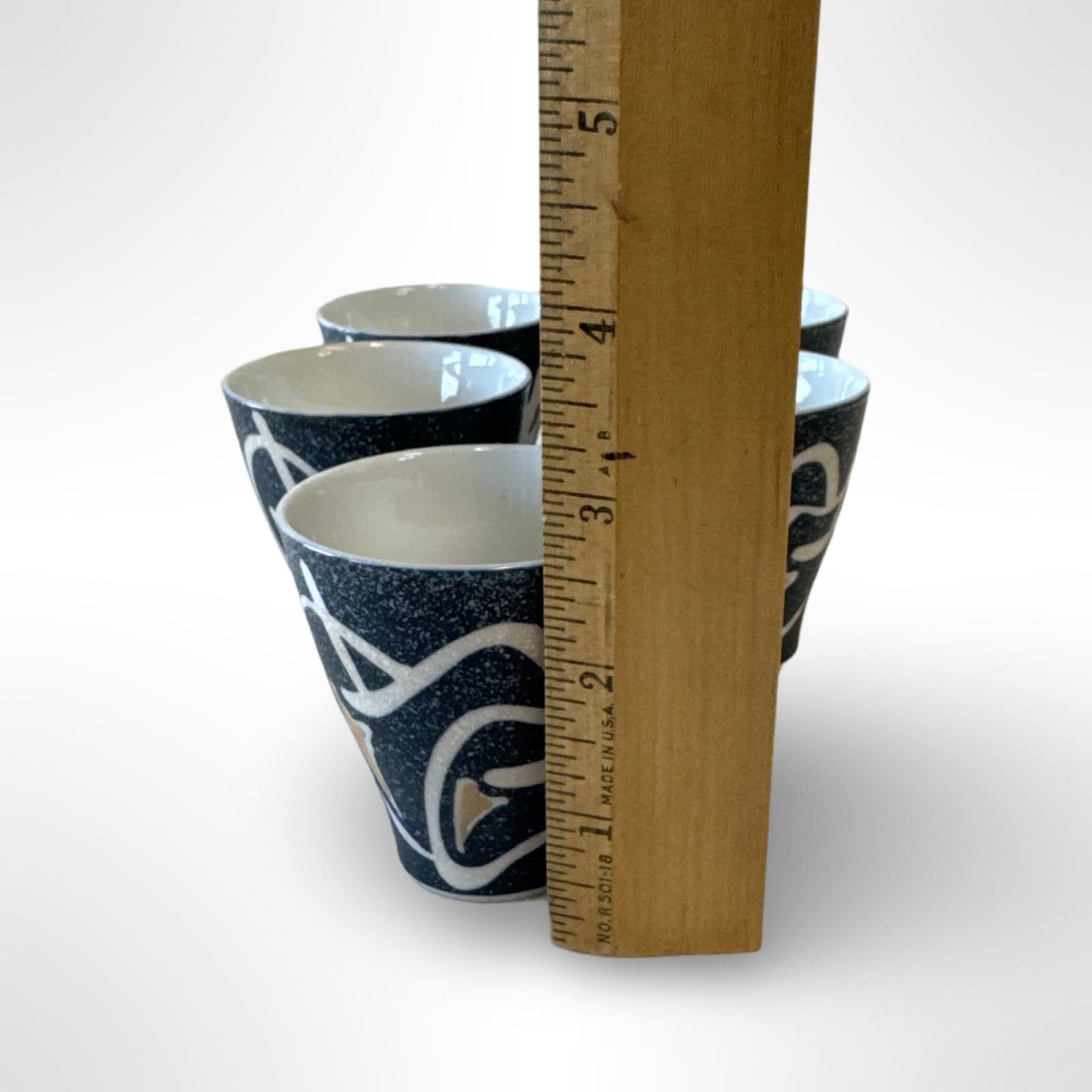 Vintage Japanese Sake Cups Porcelain Blue Abstract Design Set Of 5 - Thumbnail 8