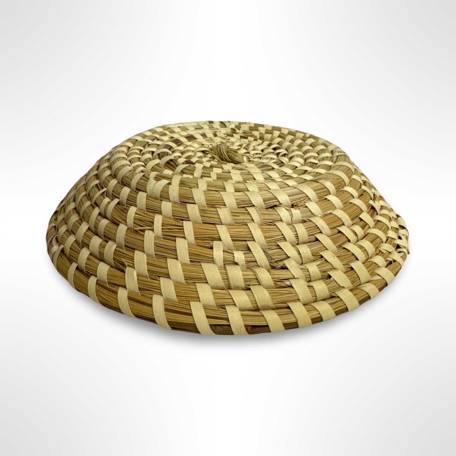 Handmade South Carolina Sweetgrass & Pine Needles Gullah Basket Bowl 9” Round - Thumbnail 4