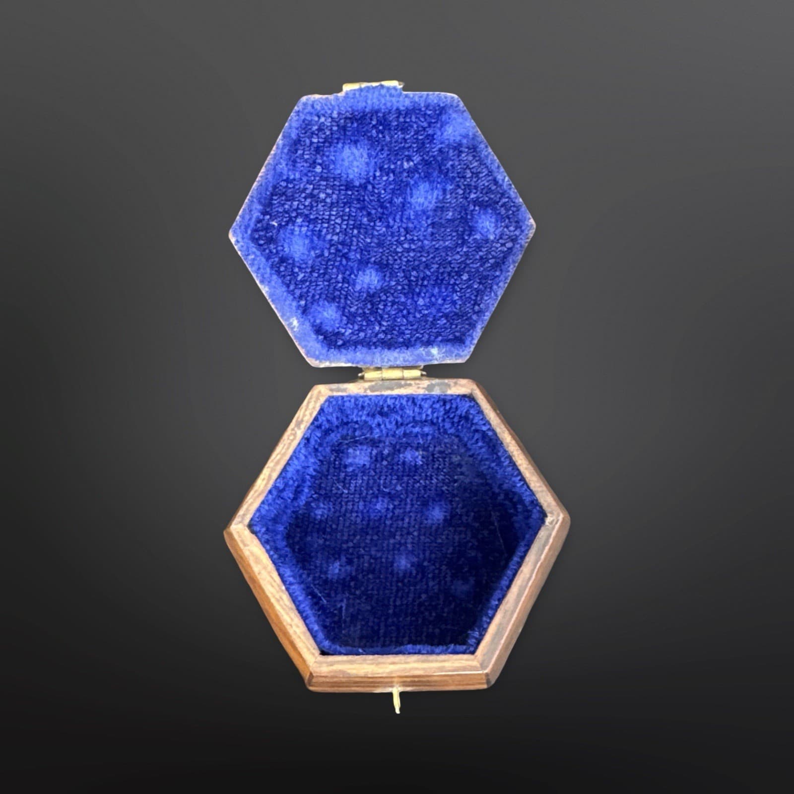 Hexagon Wooden Box With Inlay/Brass Accents Sapphire Blue Lining Vintage - Thumbnail 8