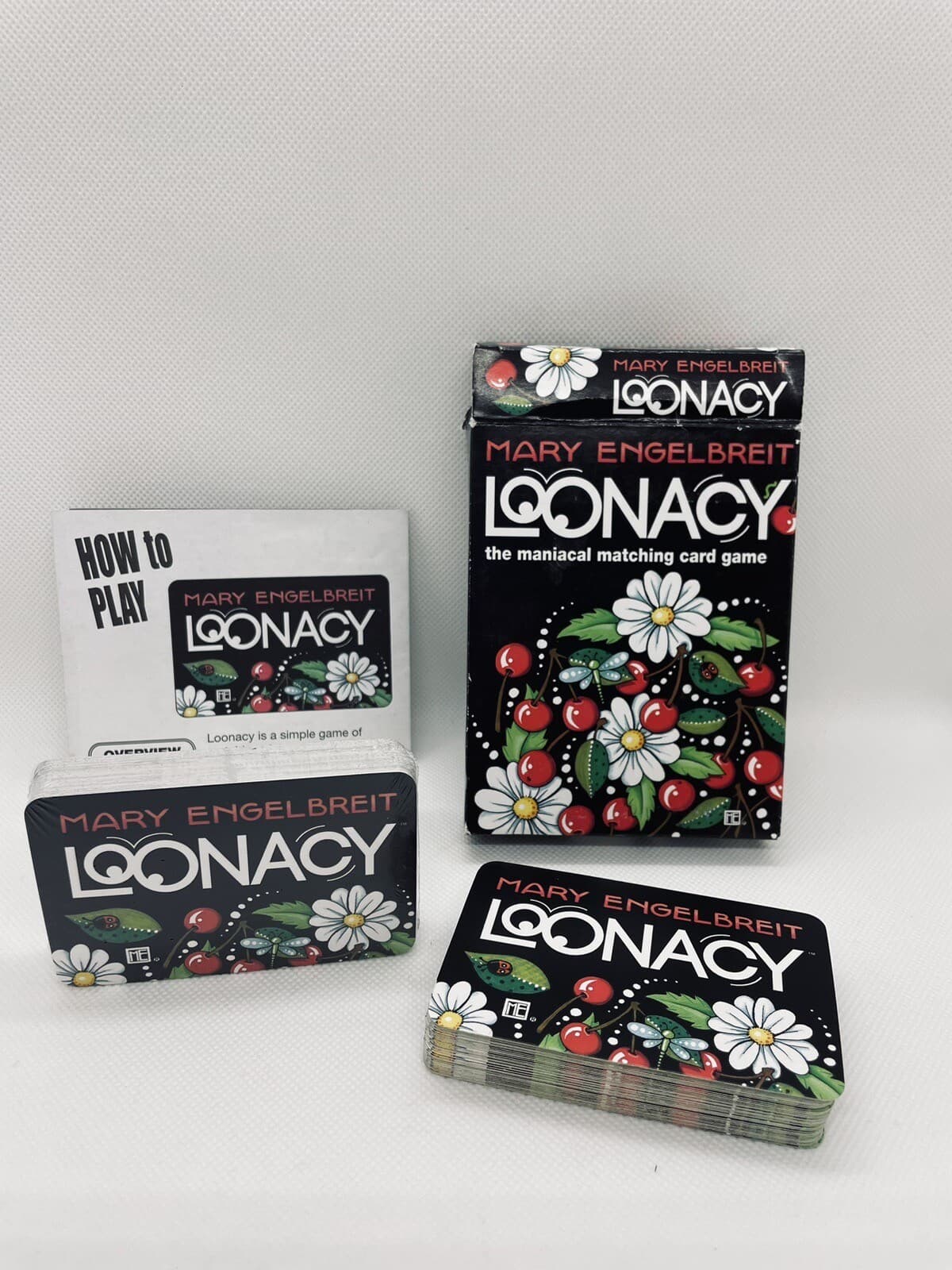 Mary Engelbreit Loonacy Matching Card Game Looney Labs - Thumbnail 6