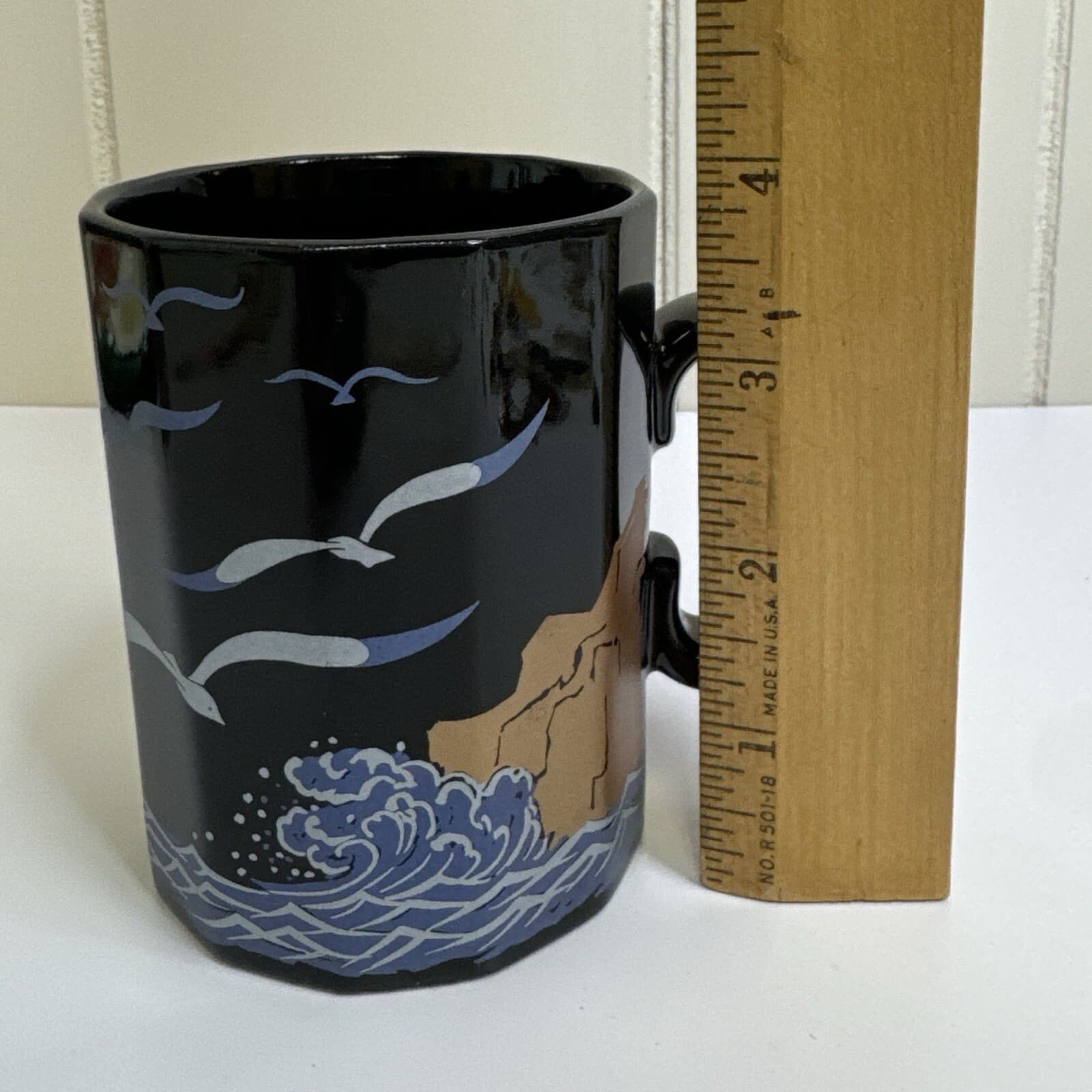 Otagiri Seaside Ocean Life Coffee Mug Waves Cliffs Seagulls Rocks Black Vintage - Thumbnail 6