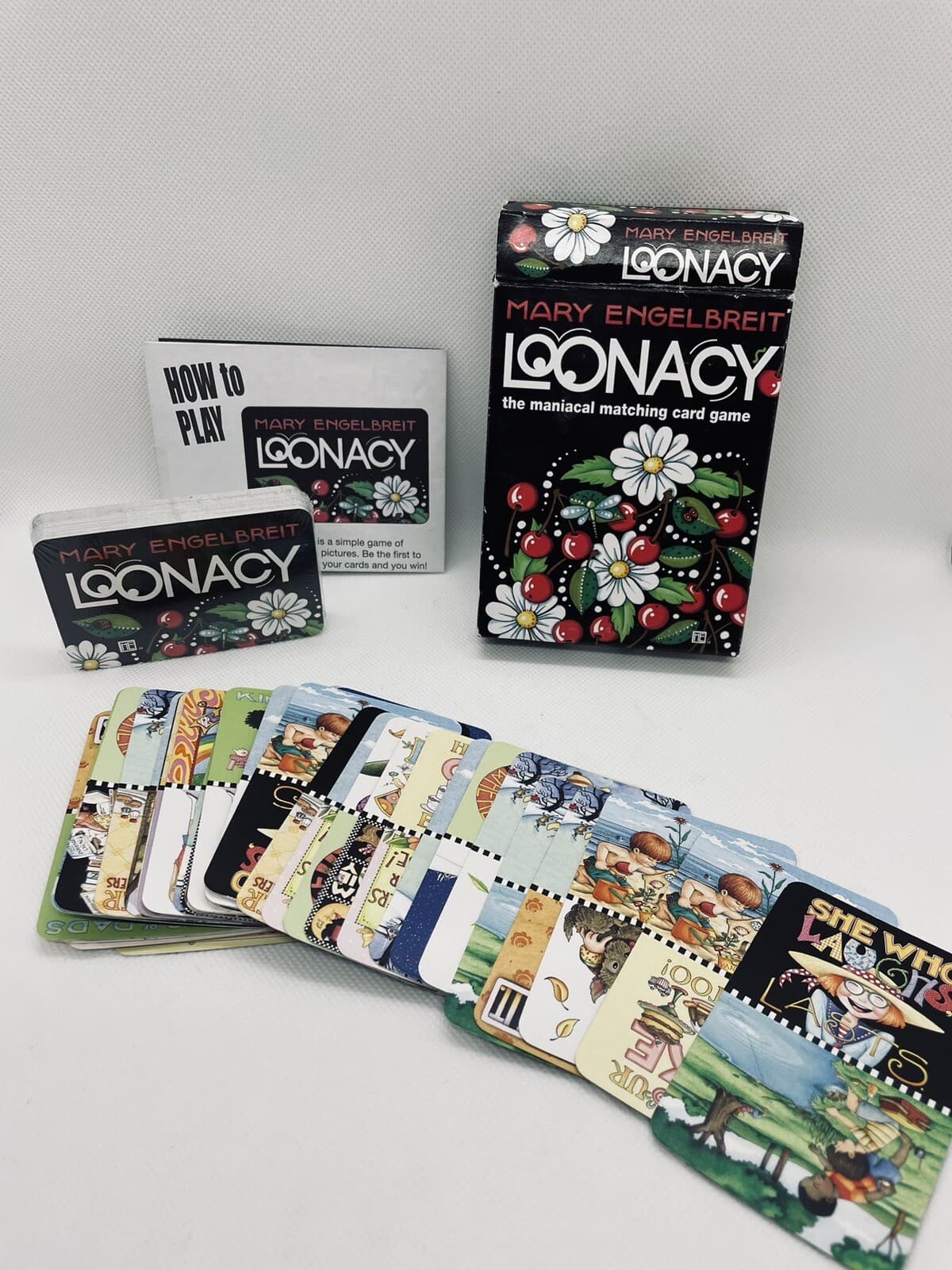 Mary Engelbreit Loonacy Matching Card Game Looney Labs - Thumbnail 8