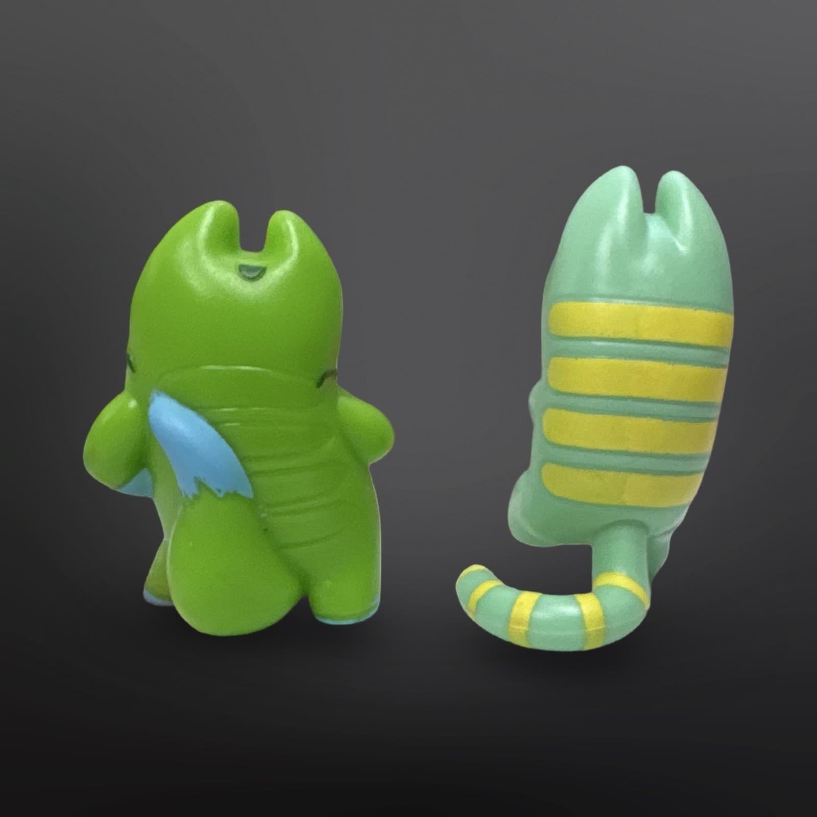 Hasbro Lost Kitties 1.5" Vinyl Figures Lot Of 2 - Eugene & Wheelz - Thumbnail 3