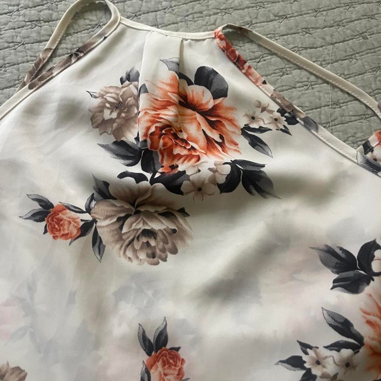 SHEIN Curve 1XL Floral Wrap Top with orange, gray, and black flowers - Thumbnail 6