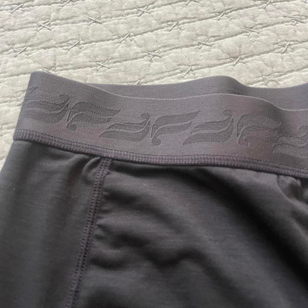 Fabletics dark gray biker shorts #biker #racing #running #fabletics #gray - Thumbnail 2