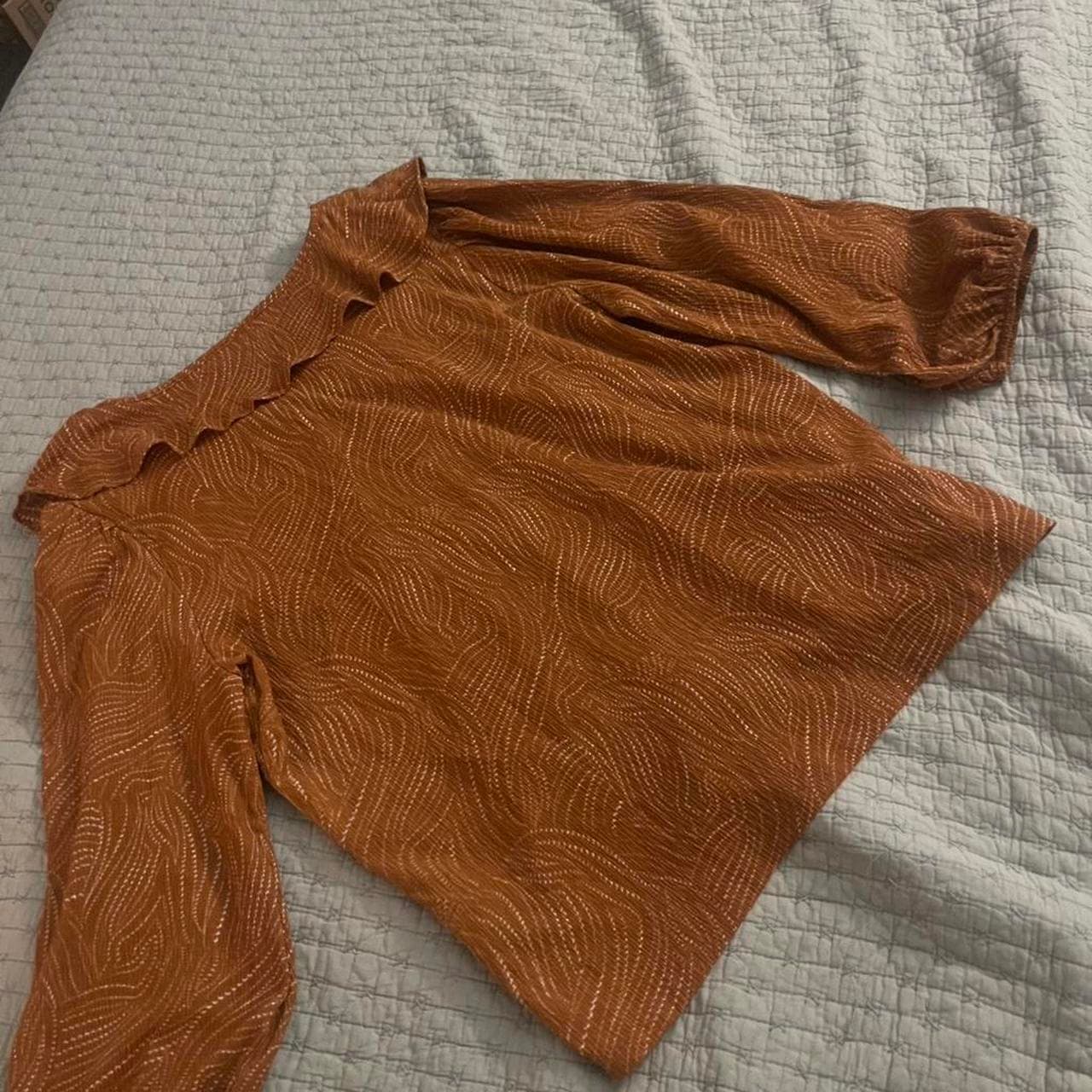Ann Taylor orange blouse with ruffle detail Size L #blouse #feminine #orange #ruffles - Thumbnail 4
