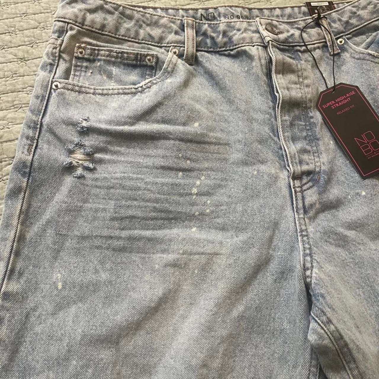 No Boundaries Light Wash Distressed Skinny Jeans NWT - Thumbnail 2