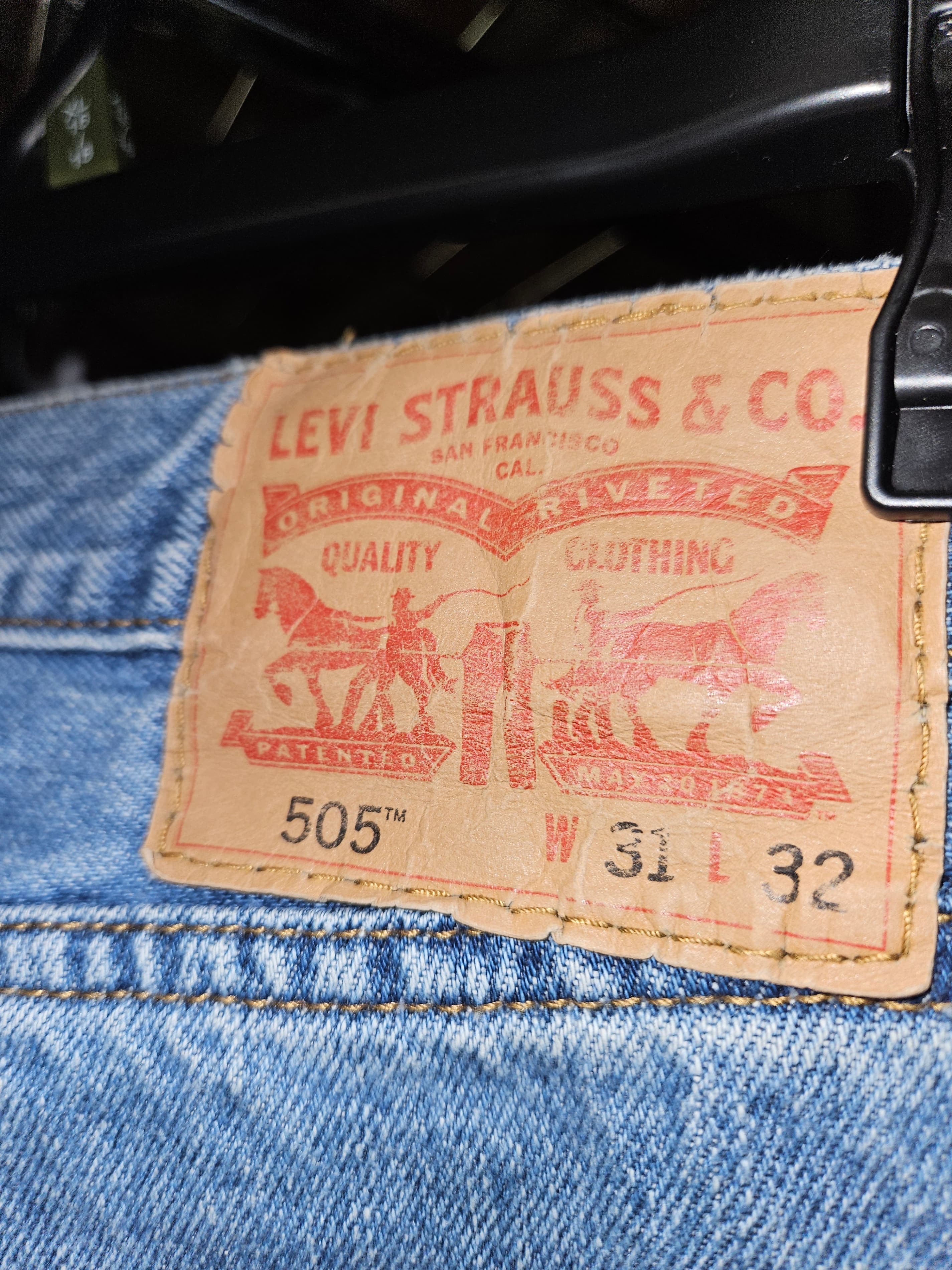 Levi's Strauss Men's Blue Denim Jeans - Thumbnail 2