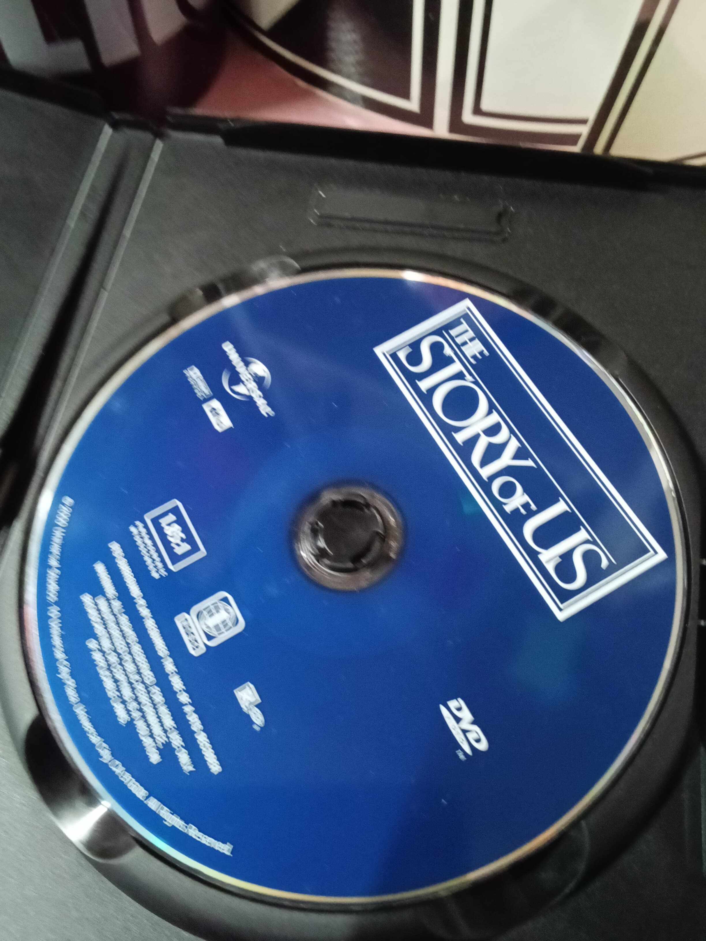 The Story of Us DVD Universal Family Movie - Thumbnail 2