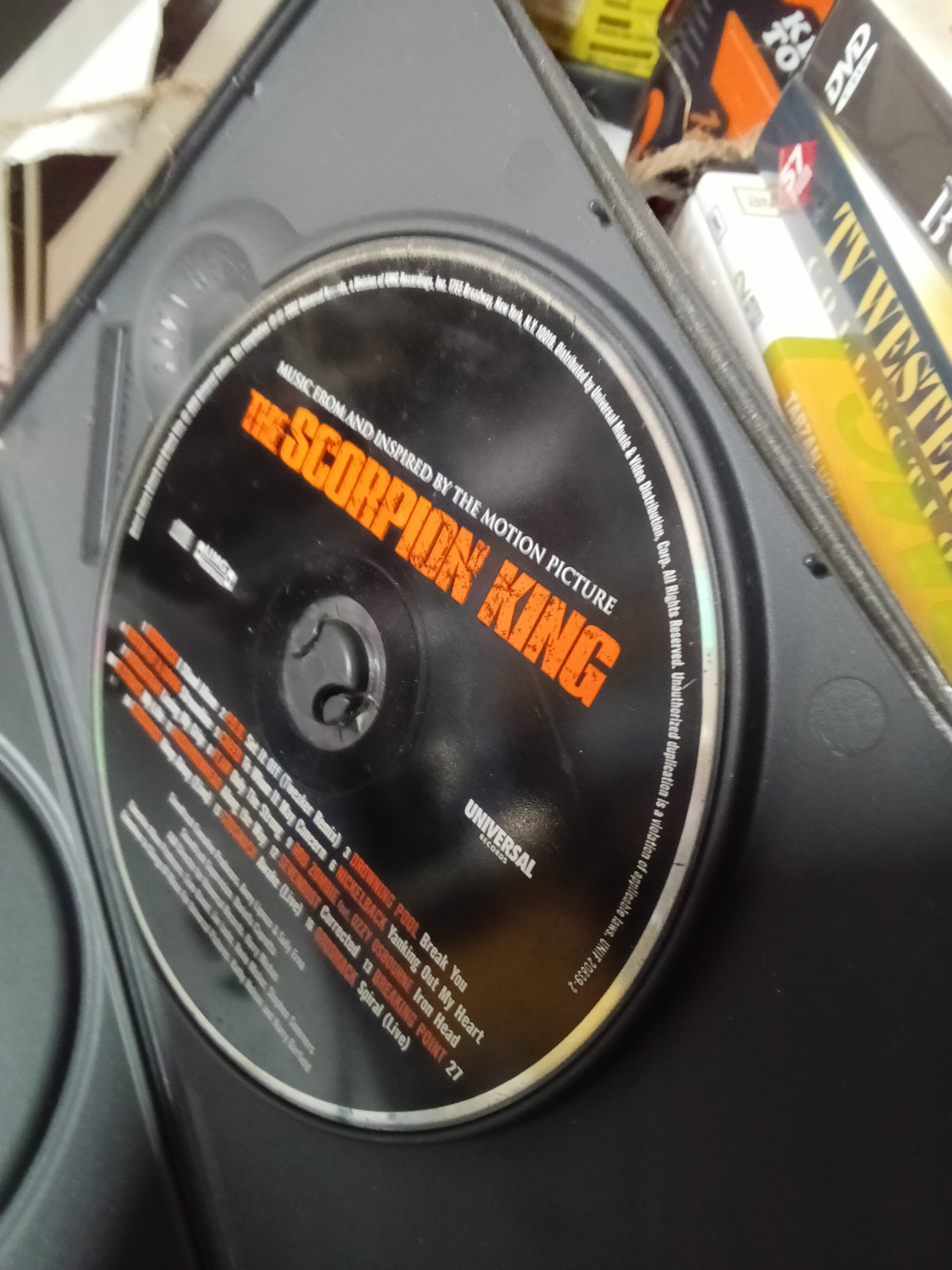 The Scorpion King (DVD + CD) NEW - Thumbnail 5