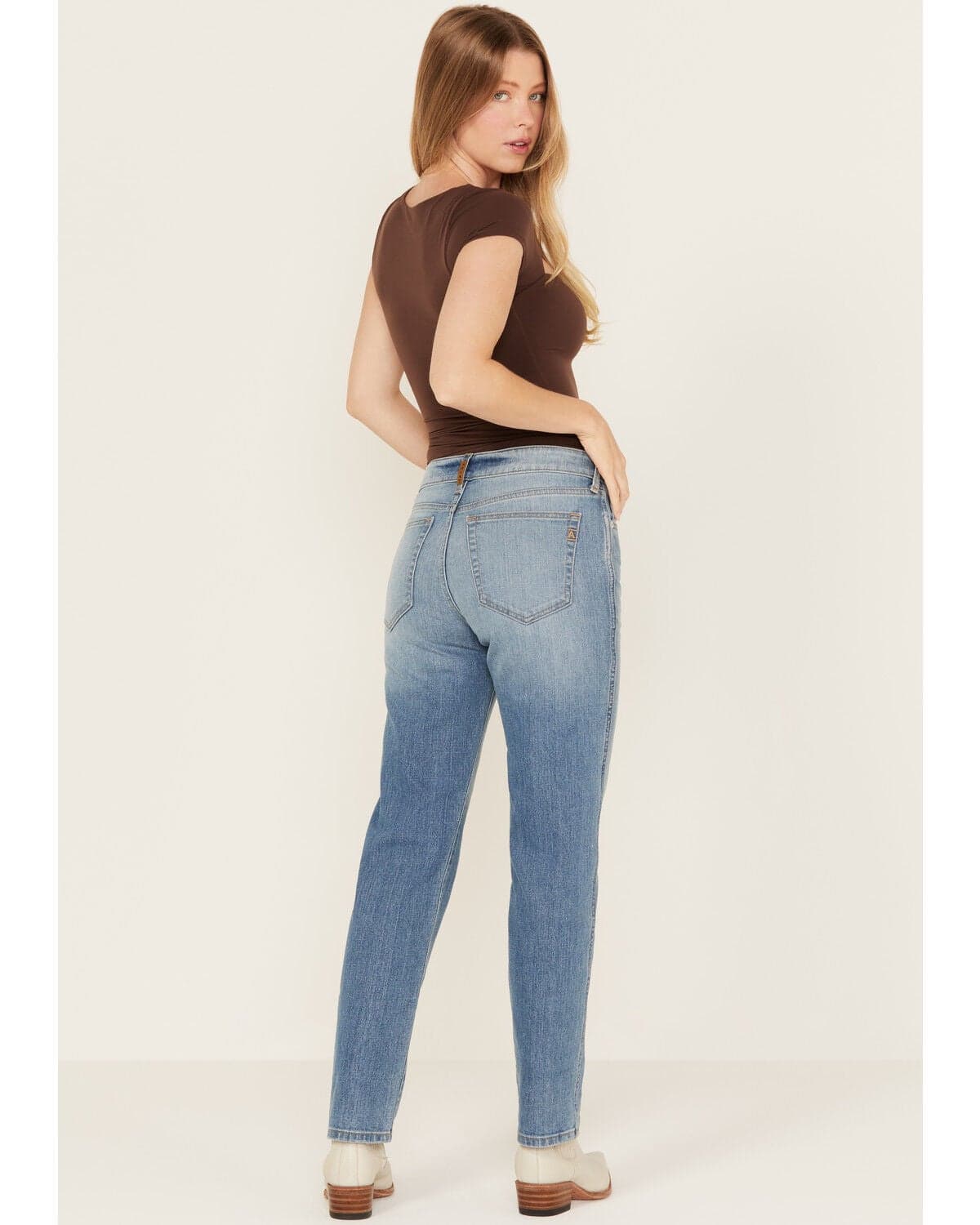 Women's Slim Fit Jeans - Medium Wash - Thumbnail 4