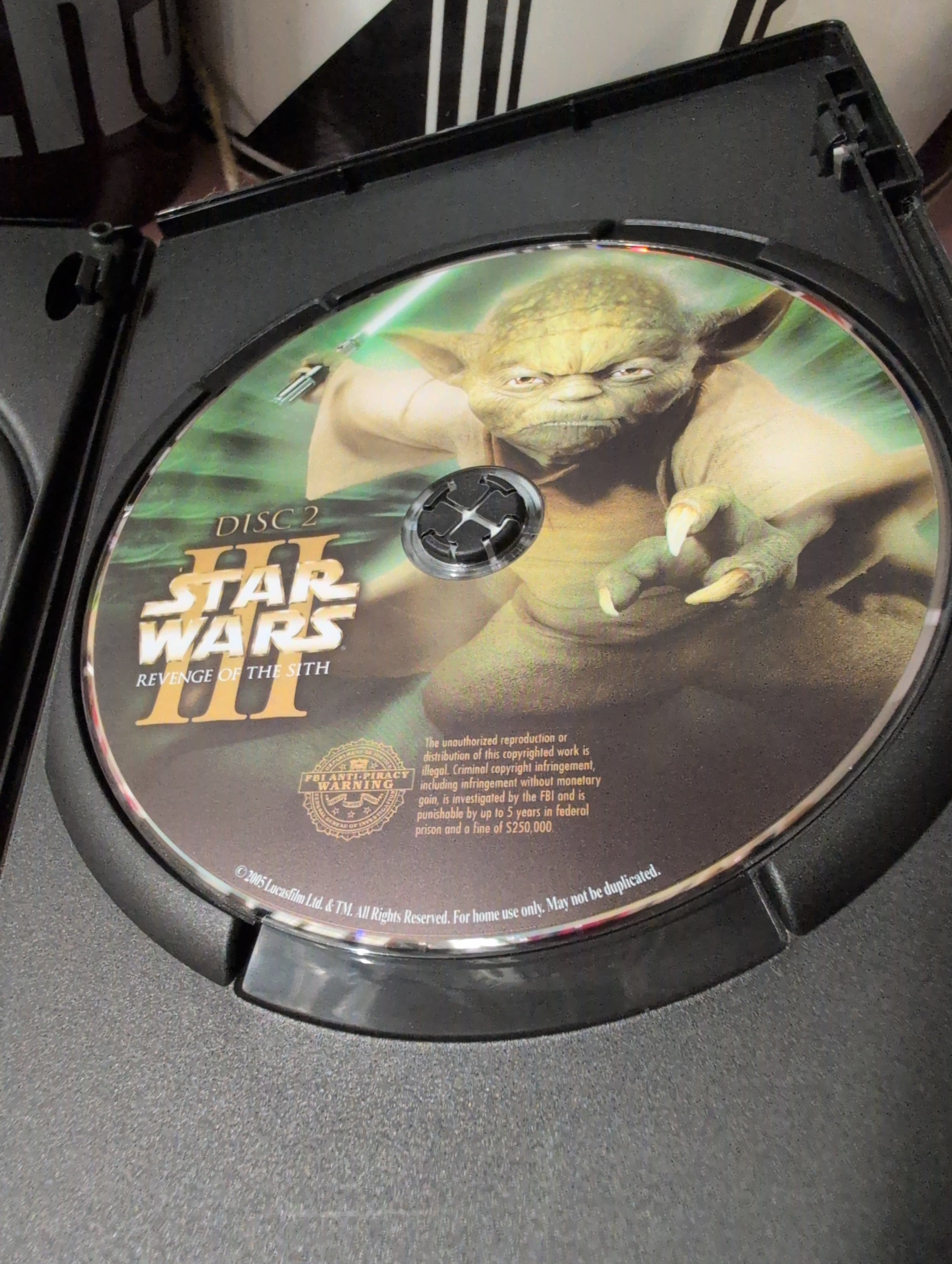 Star Wars  Episode III: Revenge of the Sith (Full Screen Edition) [DVD] - Thumbnail 6