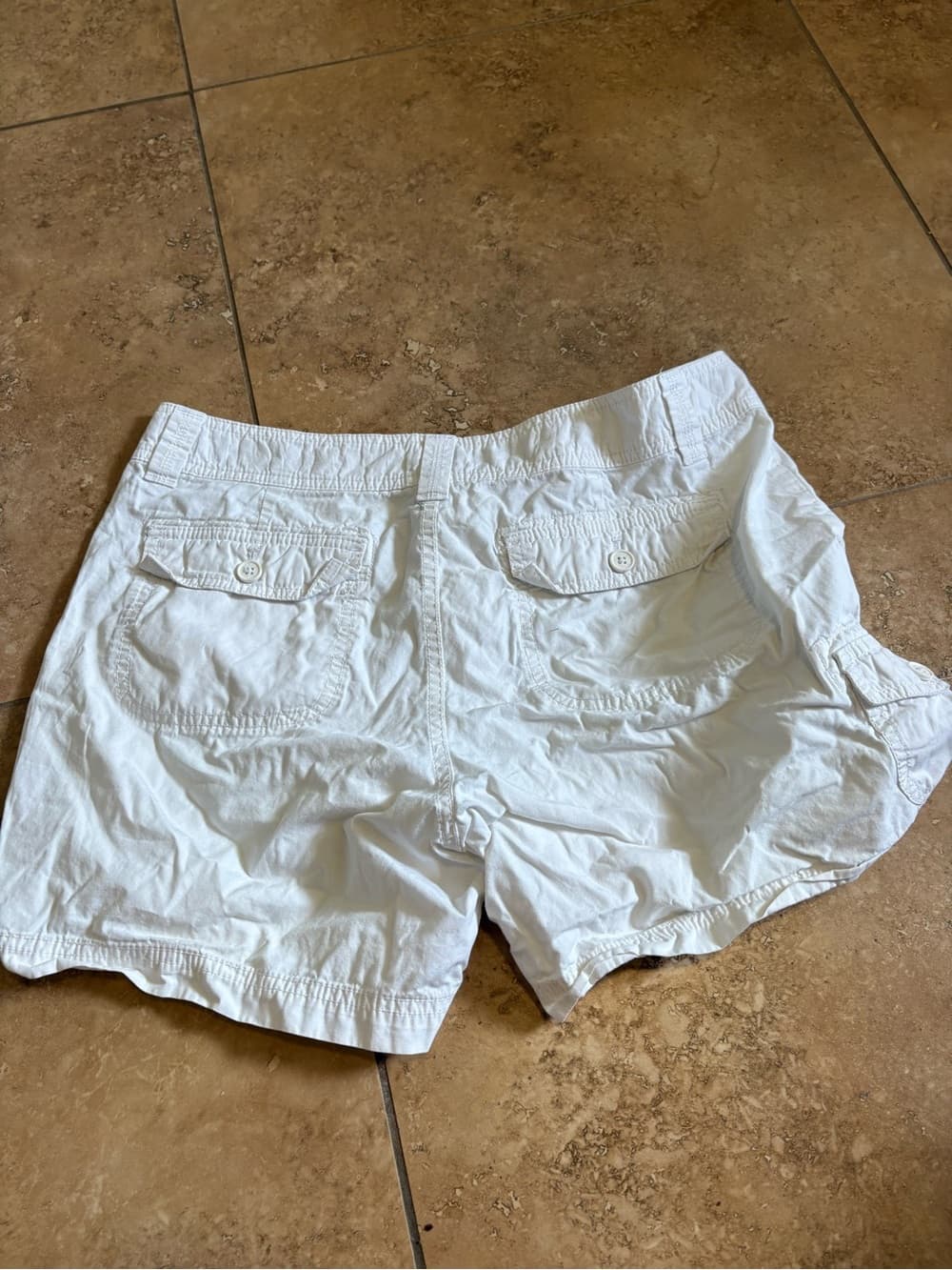 G.H. Bass & Co. White Cargo Shorts - Thumbnail 2