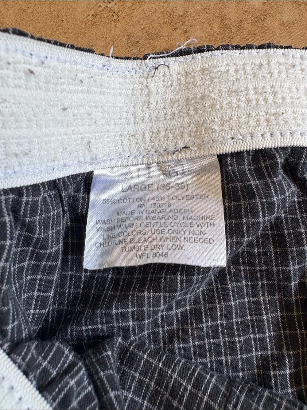 Shorts in Navy Windowpane Check - Thumbnail 2