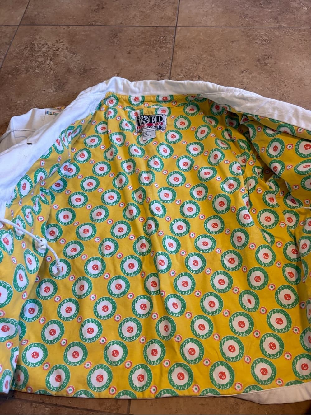 White Canvas Jacket with Colorful Lining - Thumbnail 3